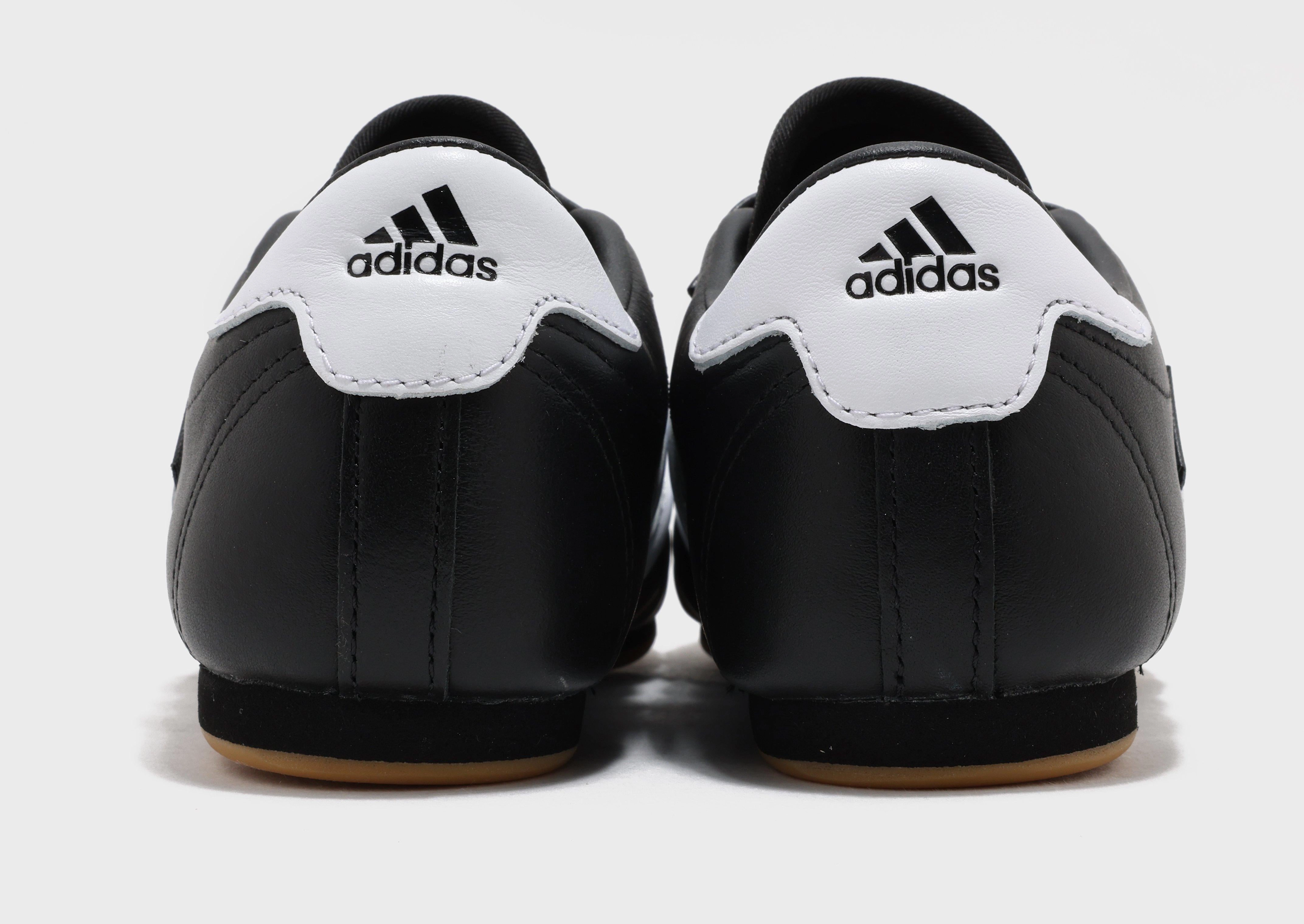 Fluid Design, Elevated Minimal, Calm In Motion, Designed For Pace, Lightweight Presence, Minimal Design, Ultra-Clean Style