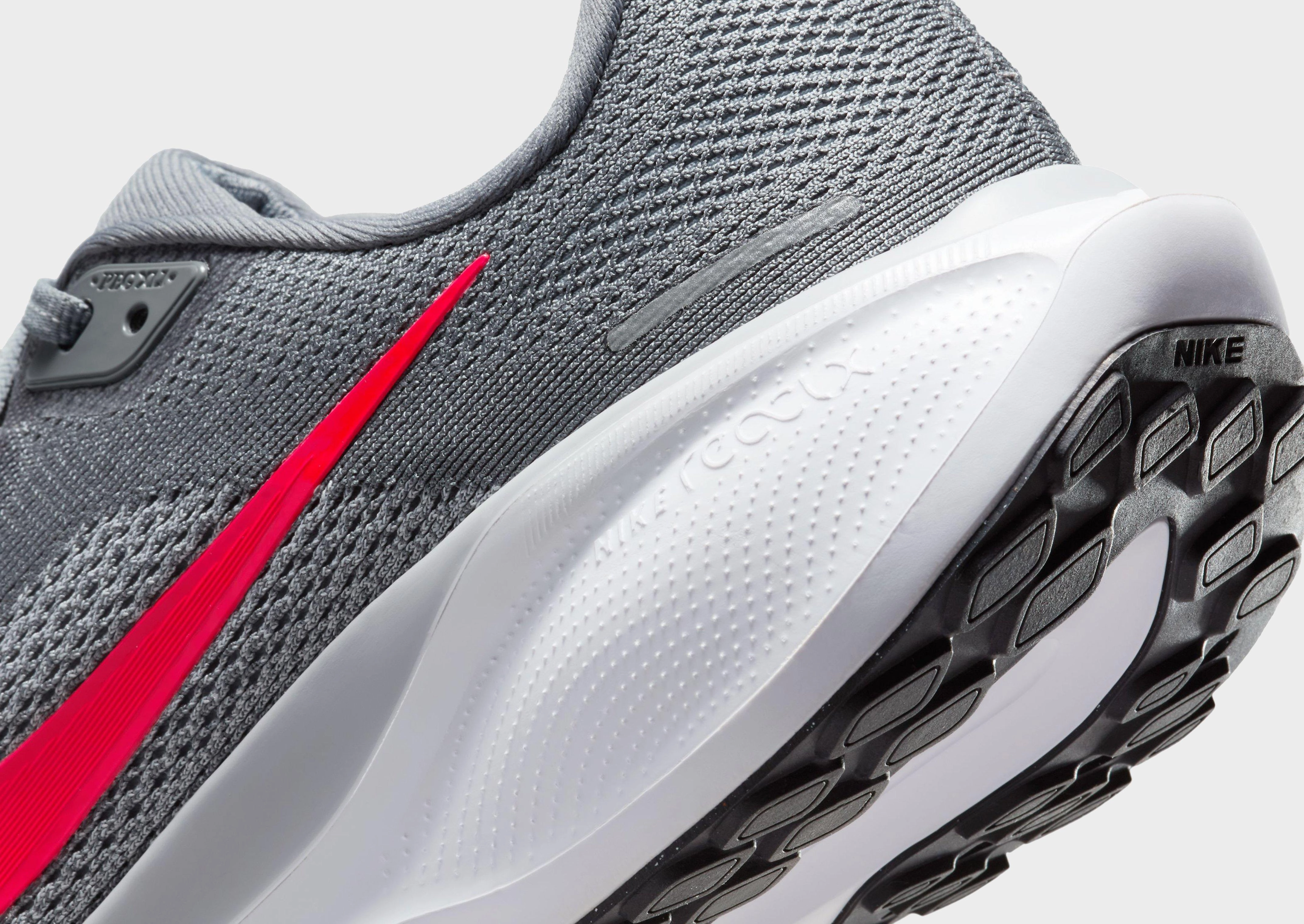 Designed To Flex, Refined Edge, Subtle Evolution, Everyday Dynamism, Live-Core, Designed To Layer, Quiet Strength, Urban Flowwear