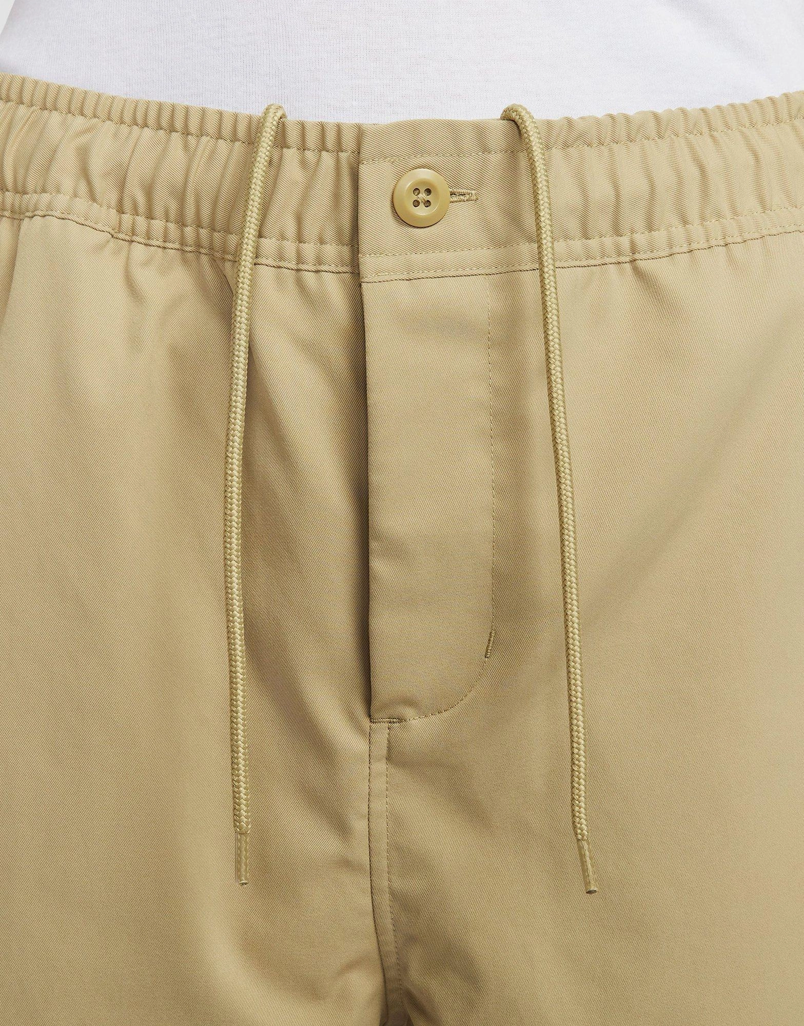 New Neutral, Lightweight Presence, City Rhythm, Wearable Clarity, Redefining Casual, Optimized Form, Responsive Fit