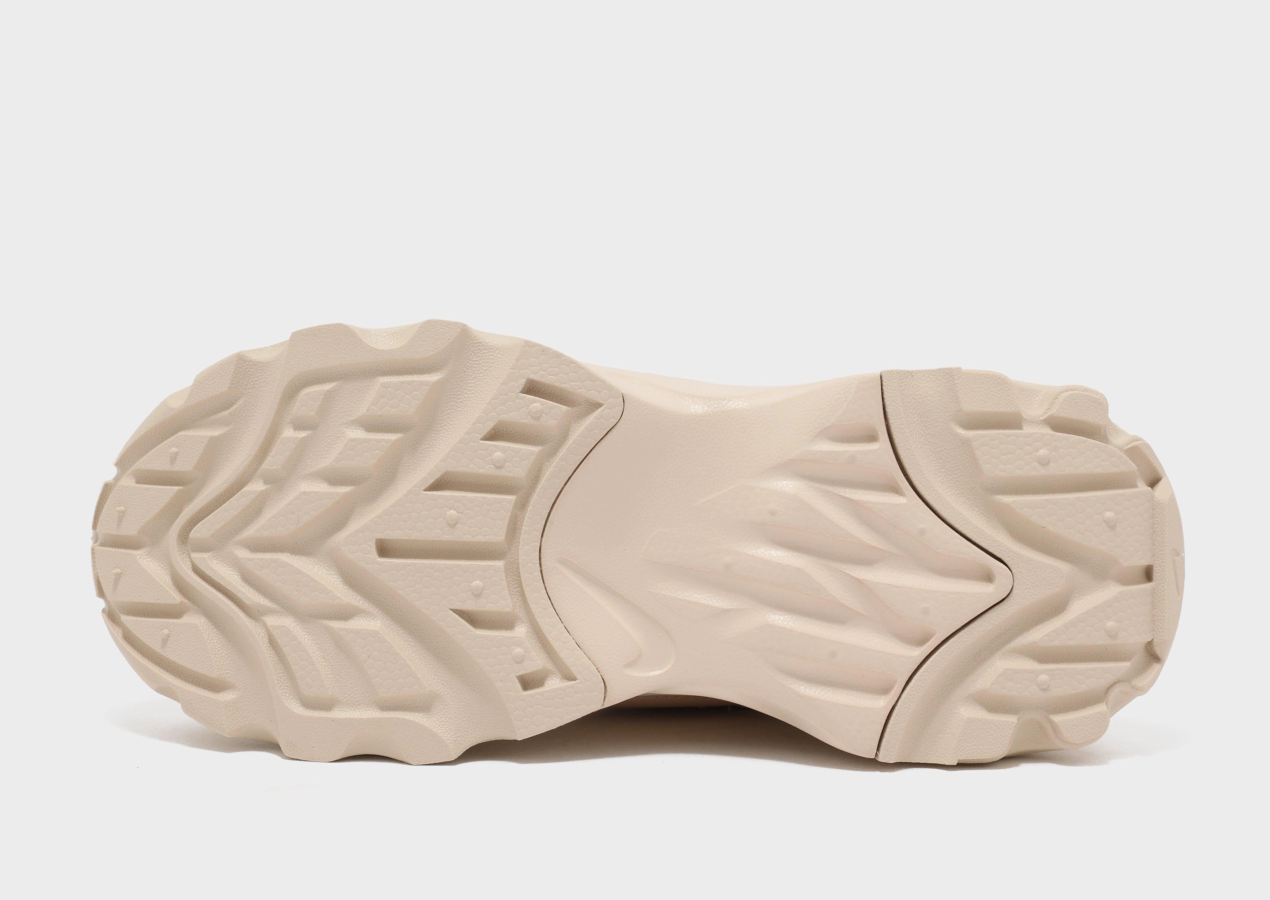 Next-Gen Design, Move And Live, Sleek Vibes, Curated Looks, Design-Led, Made To Flex