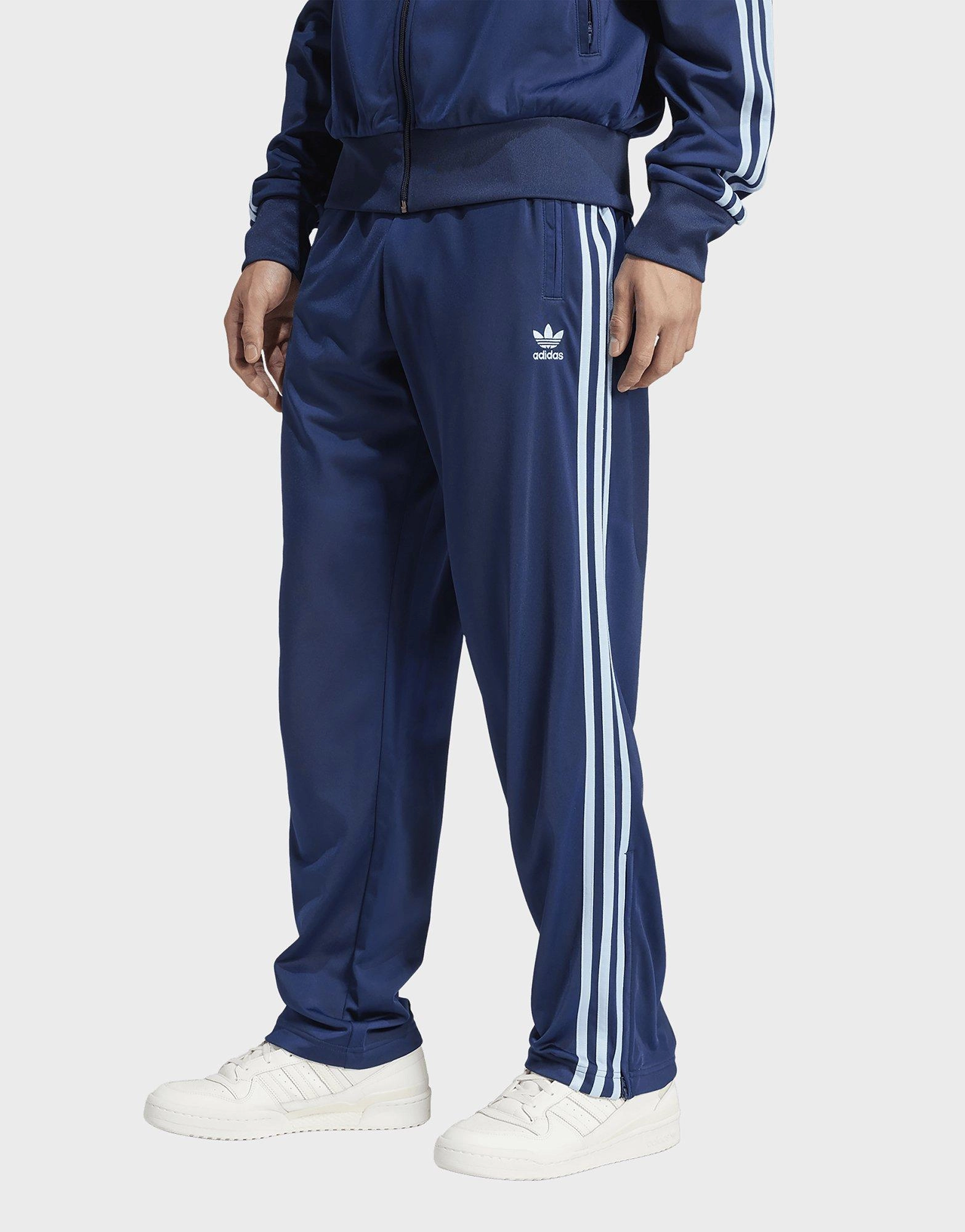 Modern Tone, Edge In Motion, Seasonless Energy, Future Fit, Smart Layering, Core-Level Comfort, Wear The Moment, Daily Designwear