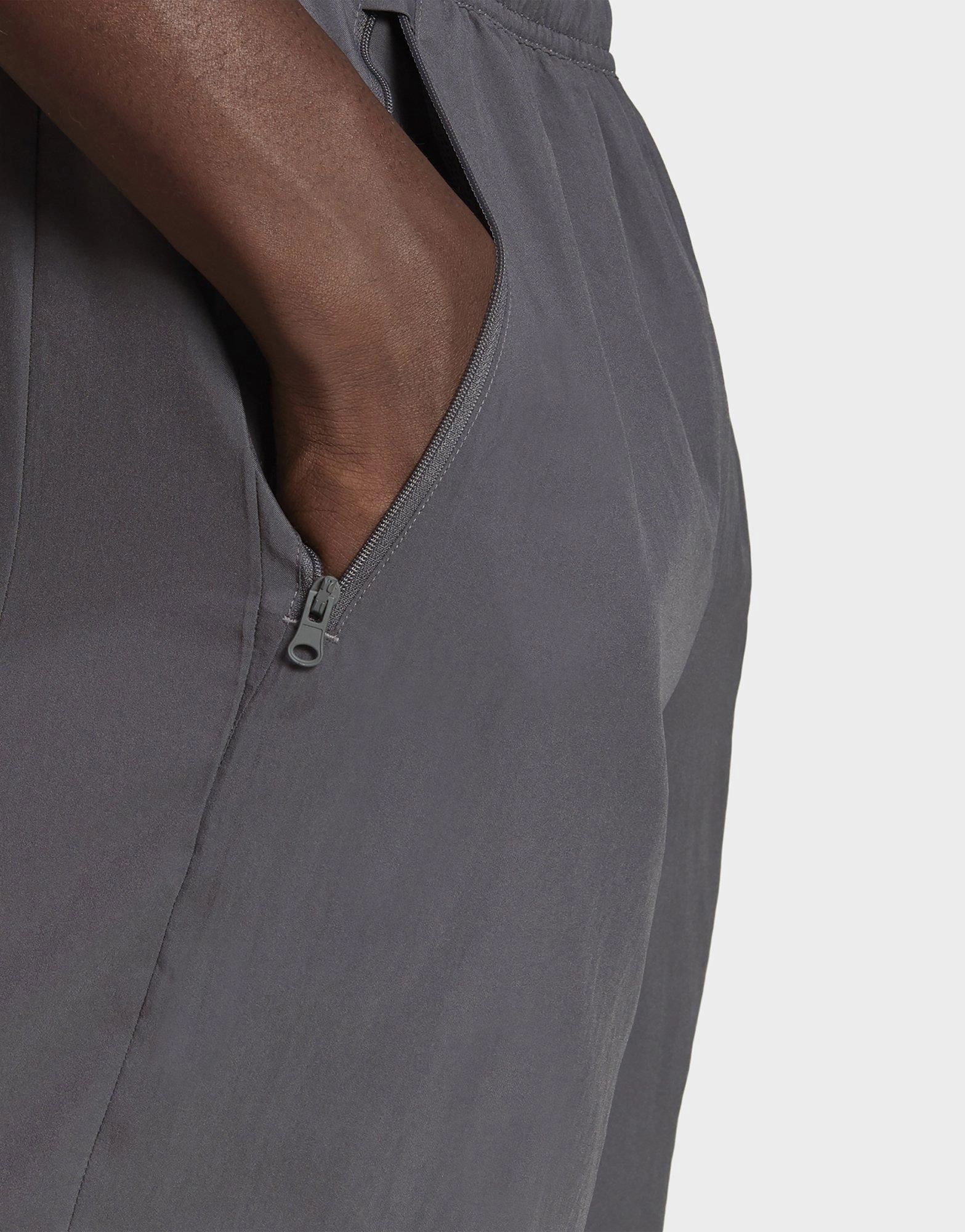 Cool Fitwear, Modern Utility, Inspired Layerwear, Simplify Your Day, Effortless Gear, Motion-Elevated, Your Core Layer, Made To Roam