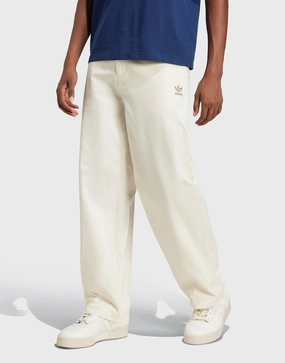 Restless Fit, Style That Adapts, Clean Direction, Everyday Sleek, Elevated Simplicity, Redefined Casual