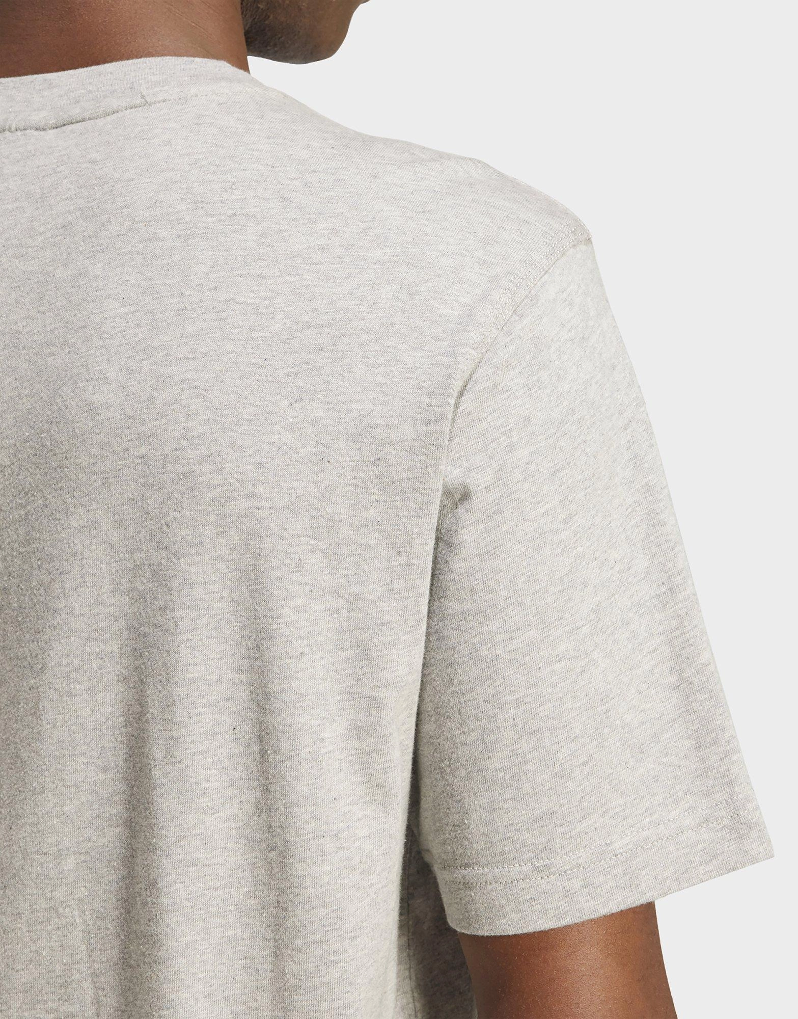 Refined Looks, Design-Led, Bold Form, Soft Impact, Rhythmic Comfort