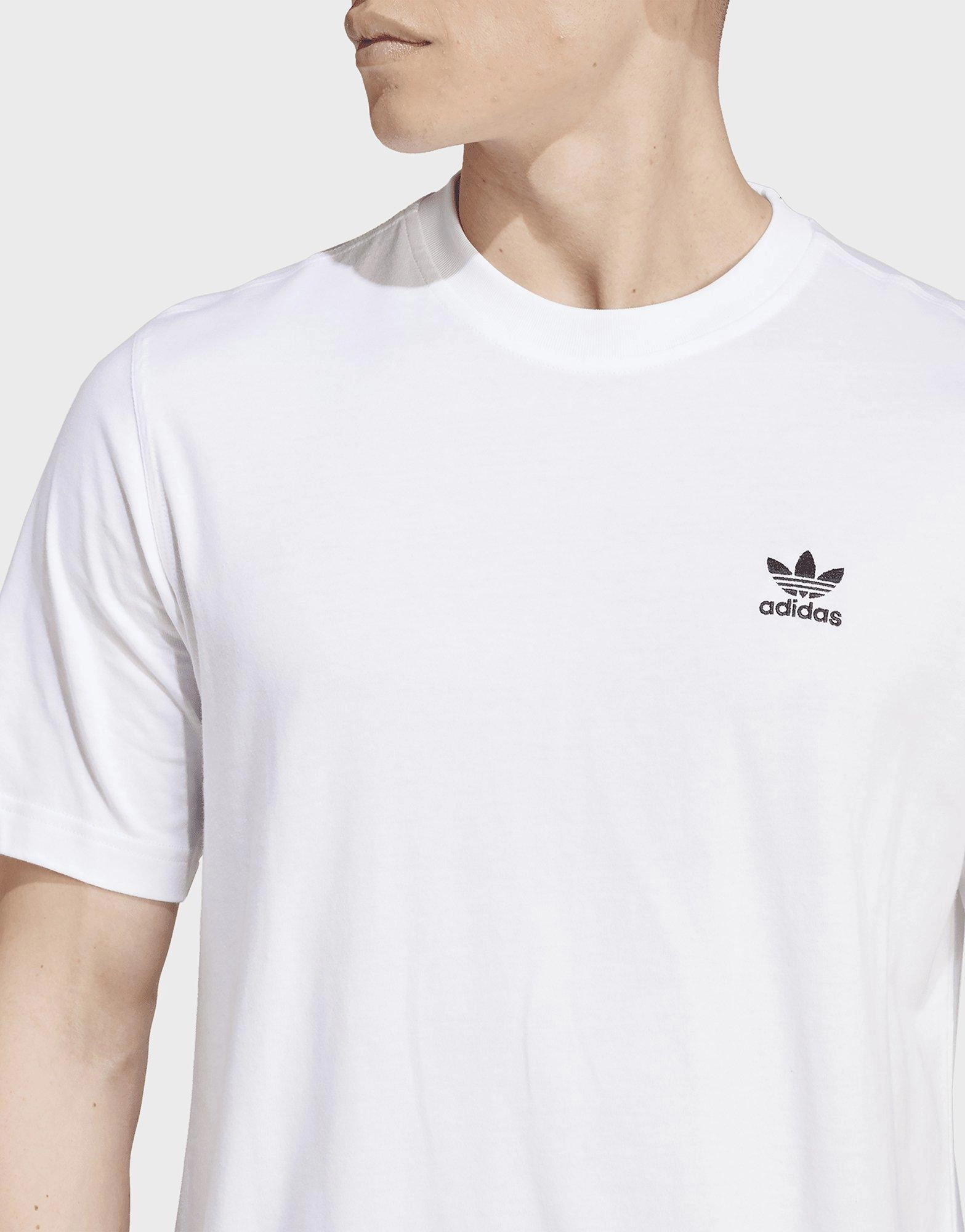 Built For Motion, Universal Outfit, City-Form, Clarity Wear, Crafted Flow, Your Next Layer, Distinctly Modern, Minimal Mood