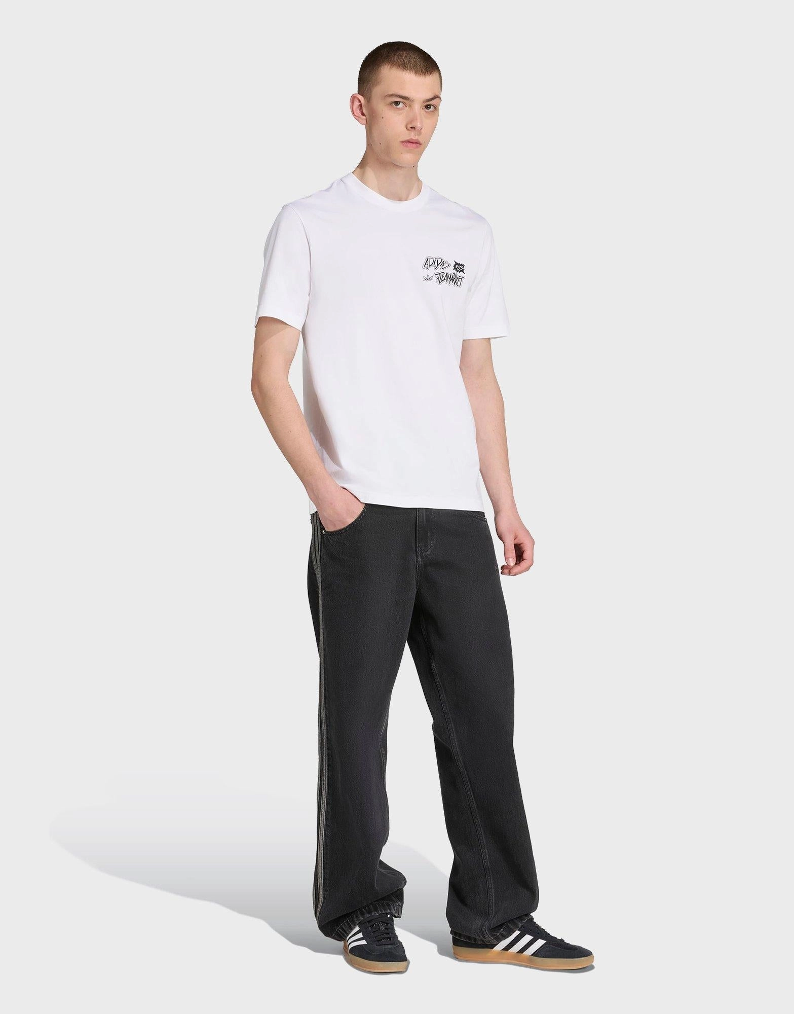 Modular Minimalism, Movement Ready, Fit To Adapt, Smooth Silhouettes, Bold Minimal, Ease In Design, Bold Form, Lifestyle Modular