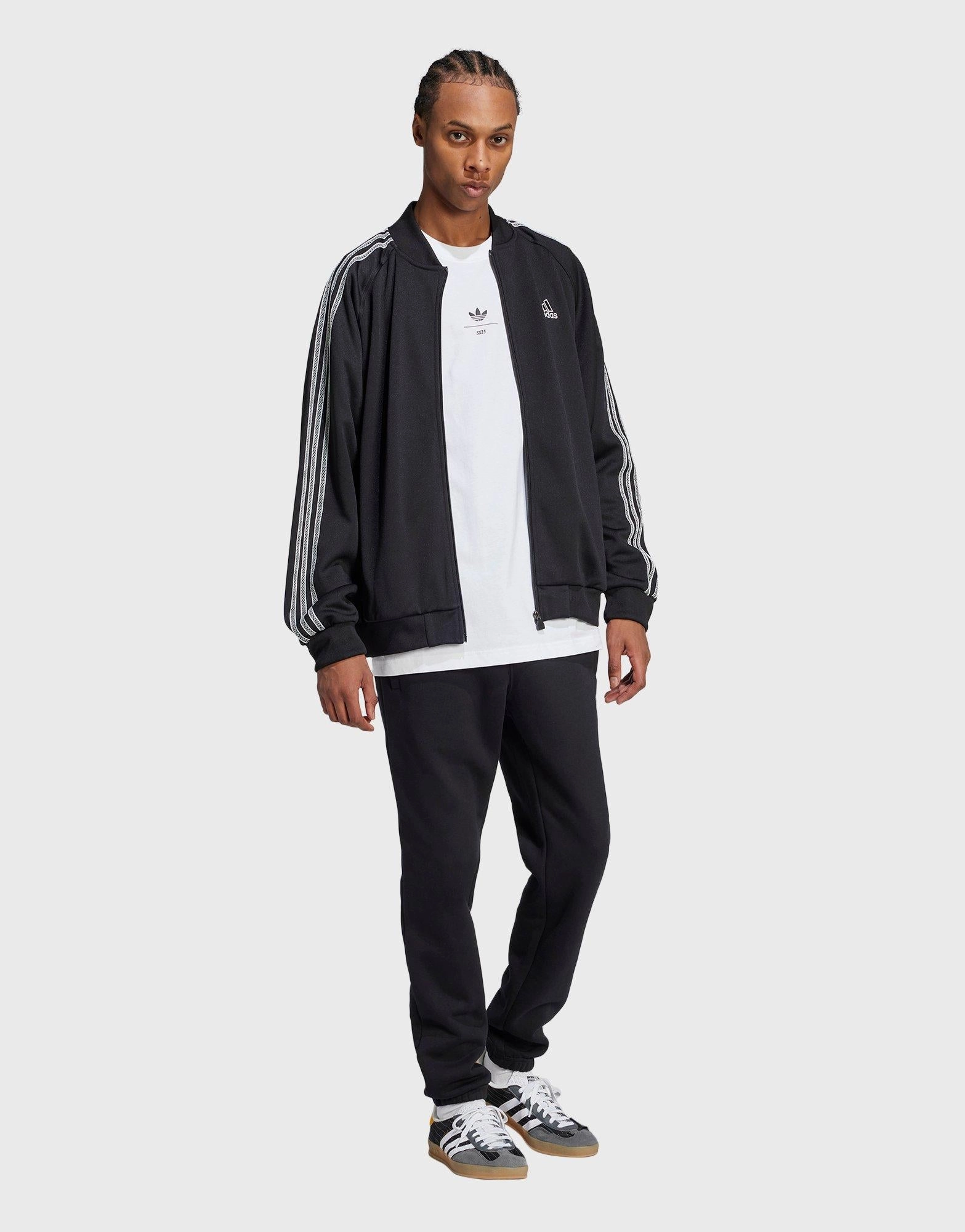 Clean Movement, Minimal Mood, Style Forward, Live In Motion, Urban Energy