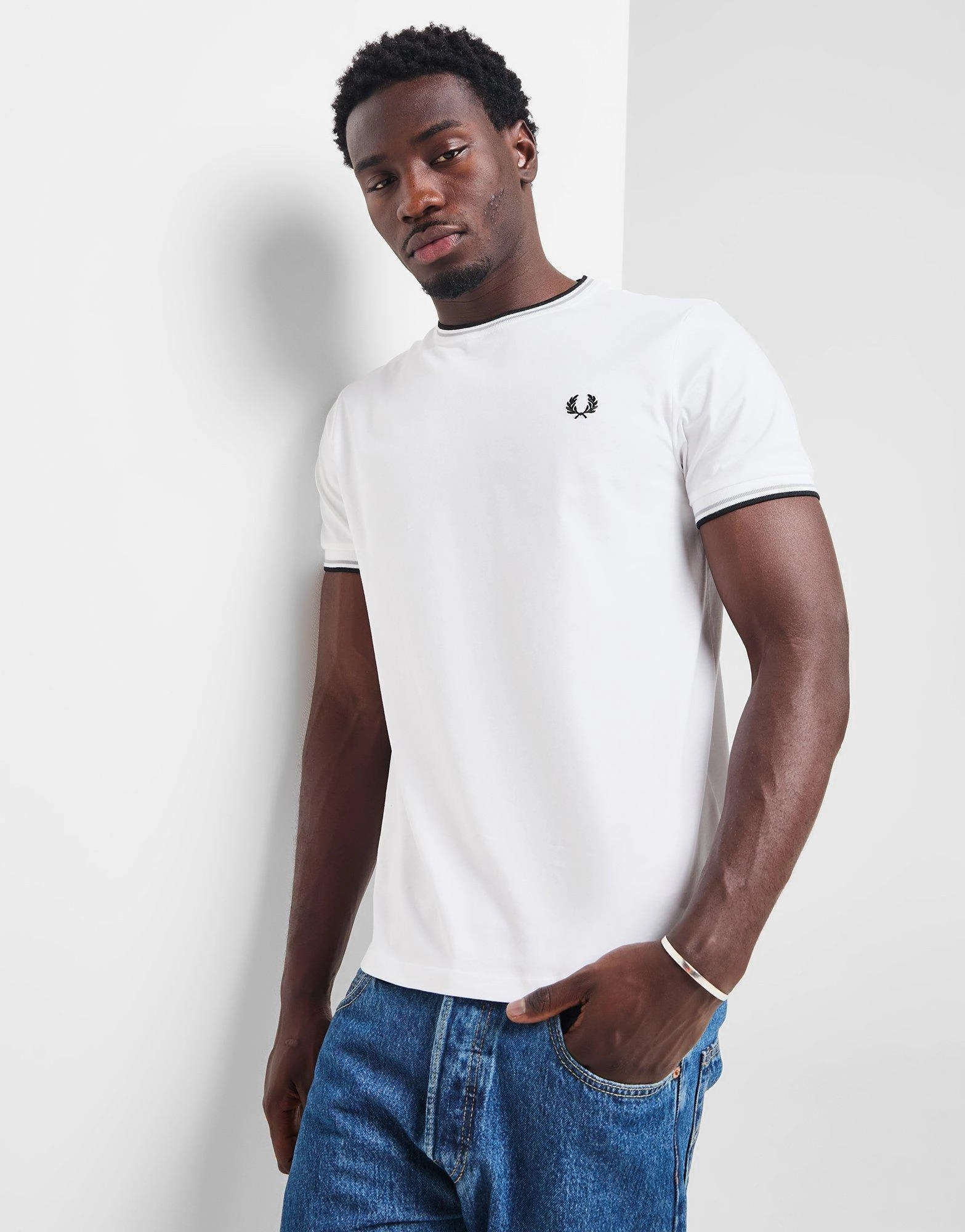 Move-Fit, Function-Refined, Daily-Ready, Modular Motionwear, Lifestyle Direction, Refined Edge