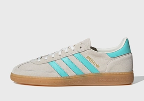 Clean-Styled, Elevated Basics, Ease Engineered, Designed To Shift, Daily Wear