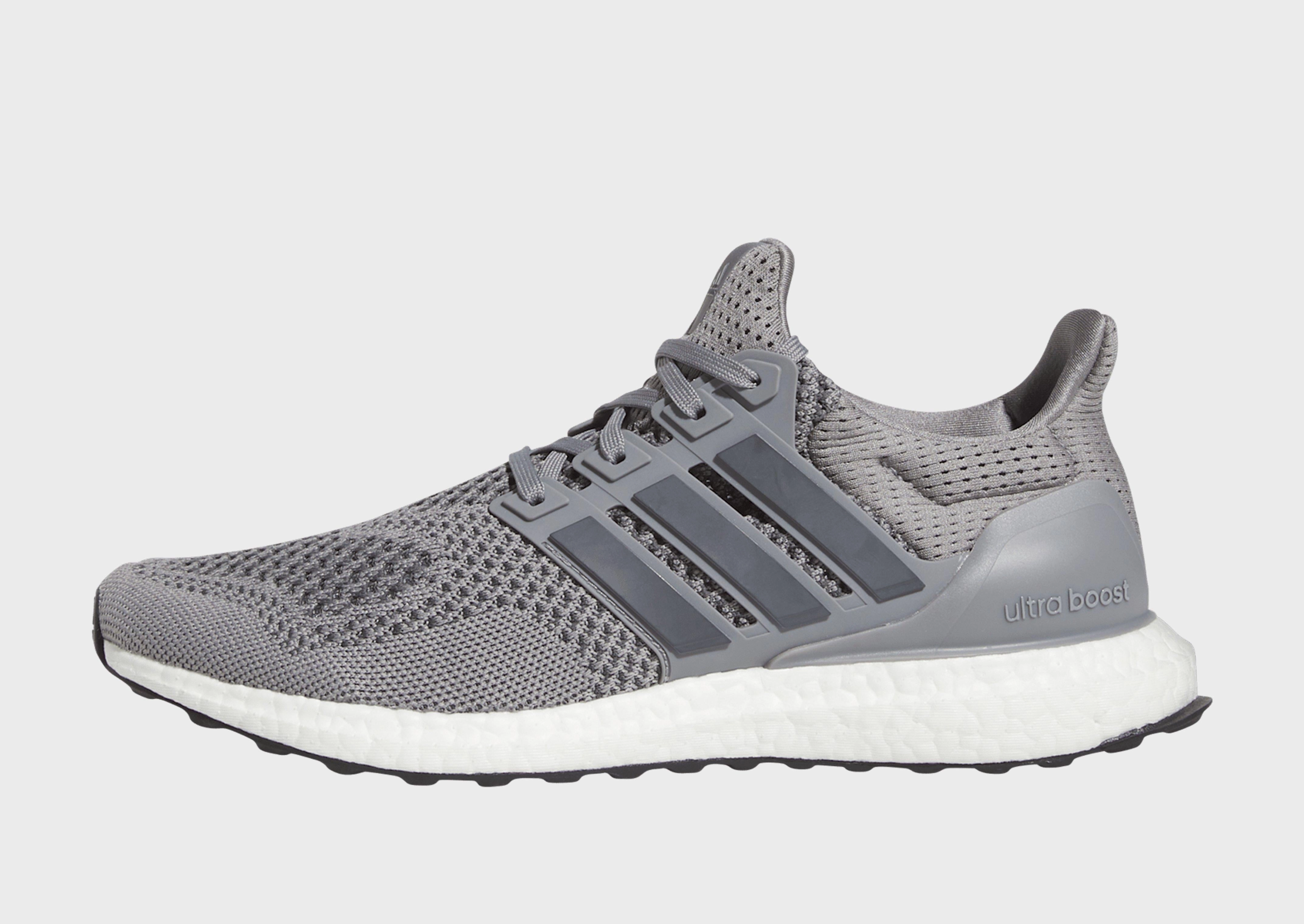 Flexible Everyday, Precision Comfort, Living Wear, Minimal Focus, Grounded Luxury, Crafted Clarity