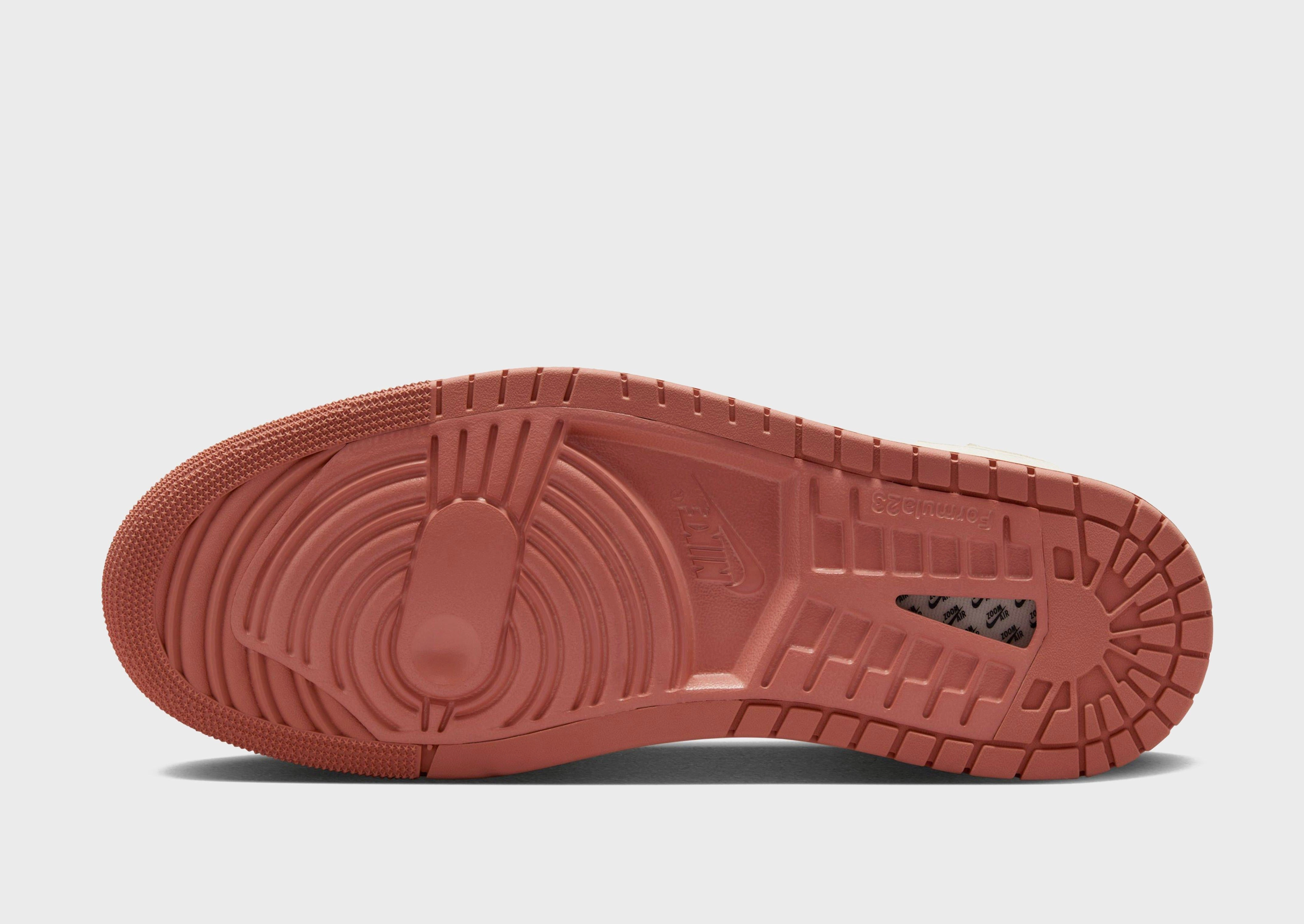 Dynamic Layerwear, Go-Everywhere, Built For Feel, Future Lines, City-Flex, Ready For Streets, Mindful Wear, Timeless Motion