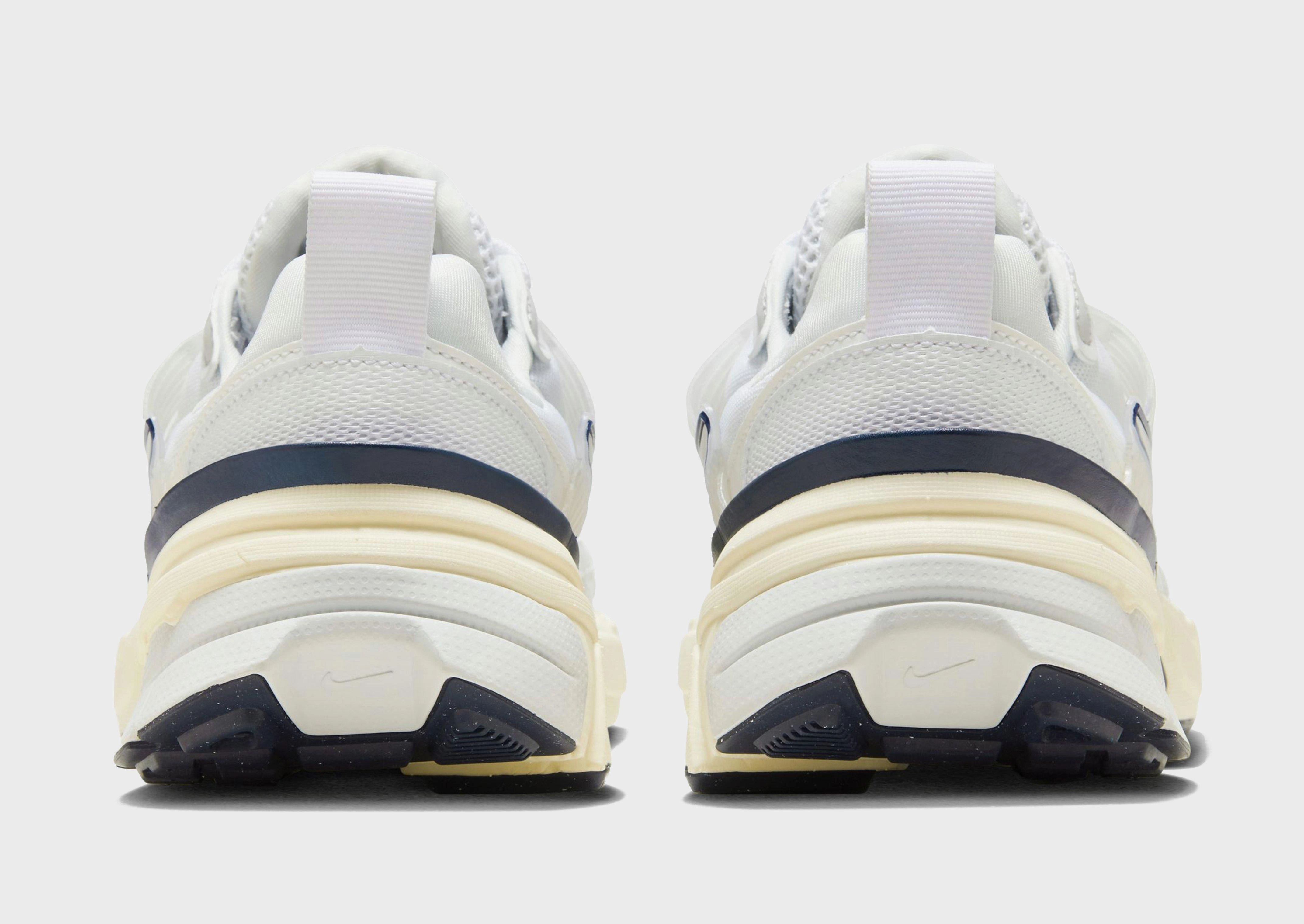 Urban-Motion Fit, Form In Action, Easy Layering, Style That Adapts, Core To Explore, Live Refined