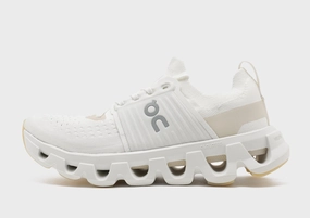 Relaxed Core, Visual Ease, Flexible Form, Modular Wear, Engineered Casual, Subtle Evolution