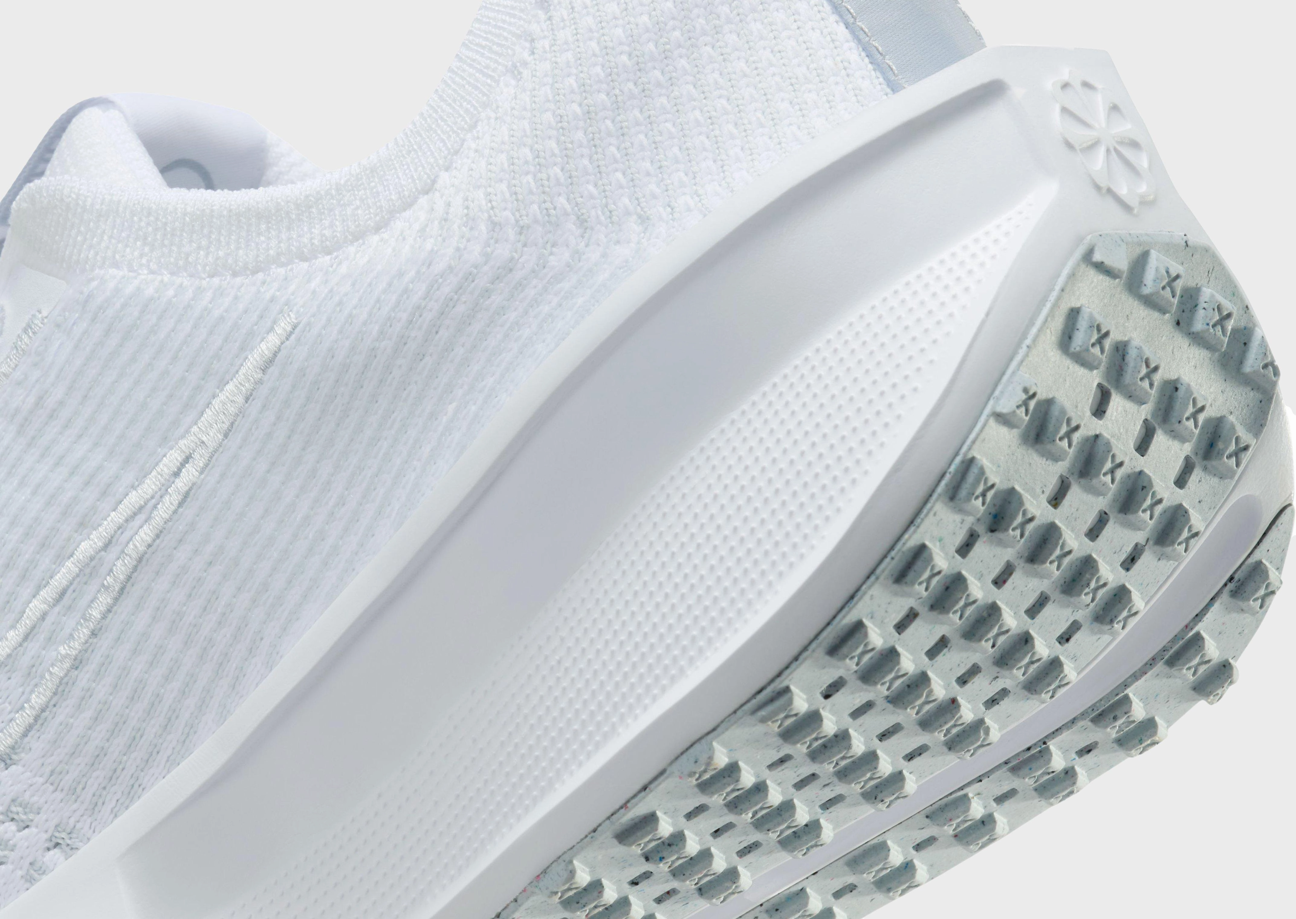 Low-Profile Style, Less Is Bold, Seamless Transitions, Your Functional Form, Tech-Forward Fit