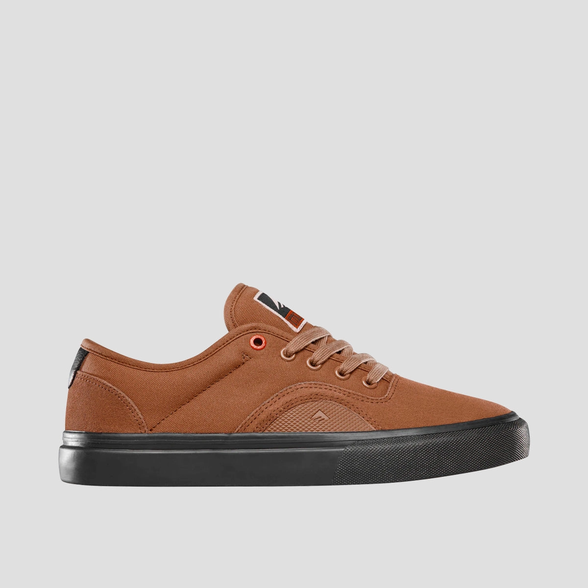Downtown Vibe, Urban Layering, Movement Layers, Motion-Driven, Smart And Simple, Smooth Silhouettes, Future-Forward Comfort