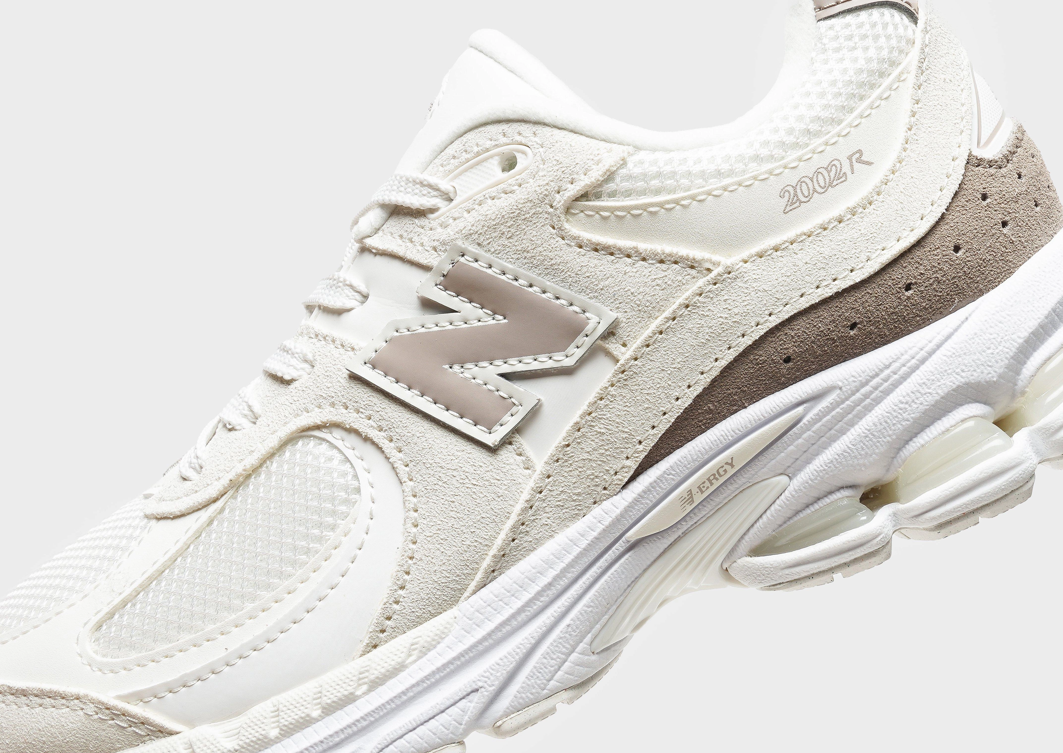 Layer With Ease, Simple Uniform, Made For Rhythm, Streamlined Mobility, Lightweight Presence