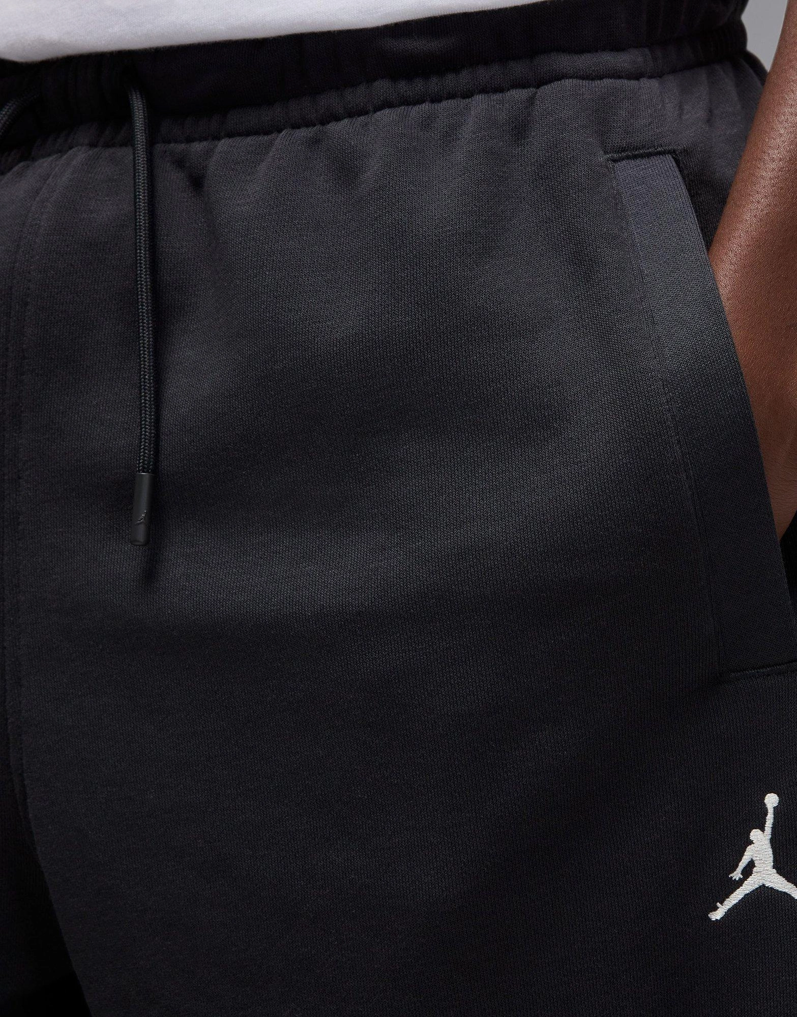 Versatile Rhythm, Modern Utility, Street-Ready, Season-Neutral, Go-Mode Ready, Minimal Focus