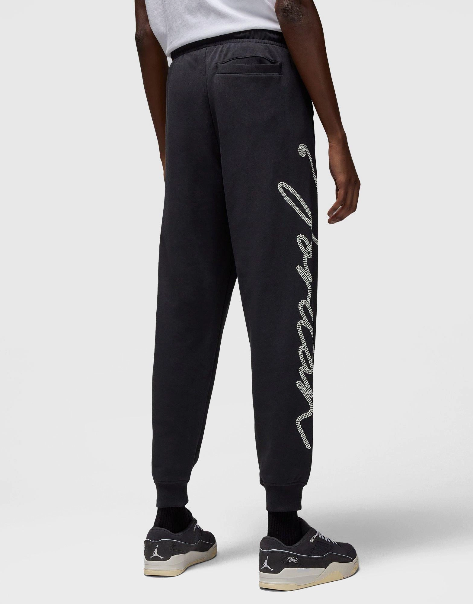 Iconic Minimalism, Form-Focused, Versatile Drop, Style Made Easy, Daily Expression, Updated Basics