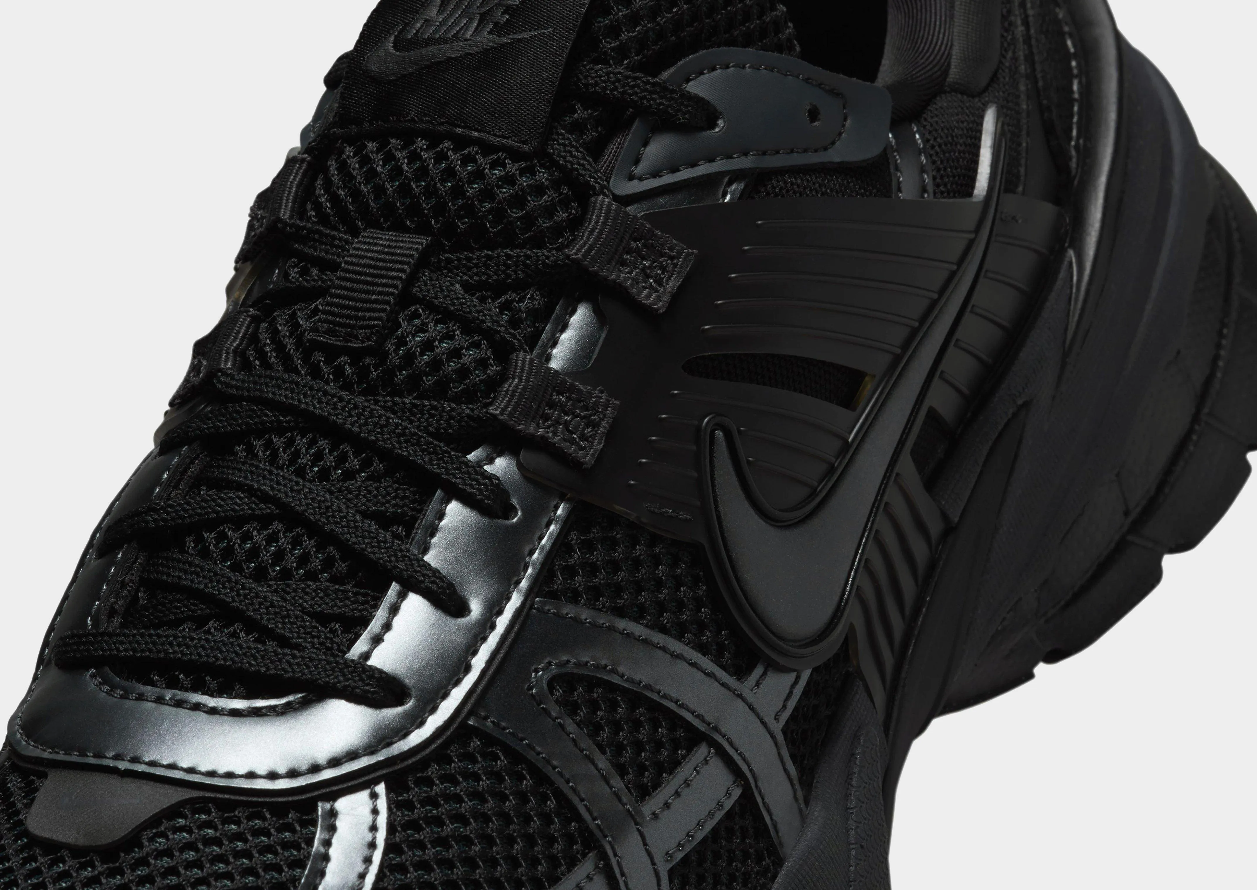 Function With Style, Cool Experience, Constant Vibe, Less Is More, Pure Lineswear, Everyday Core, Universal Fit