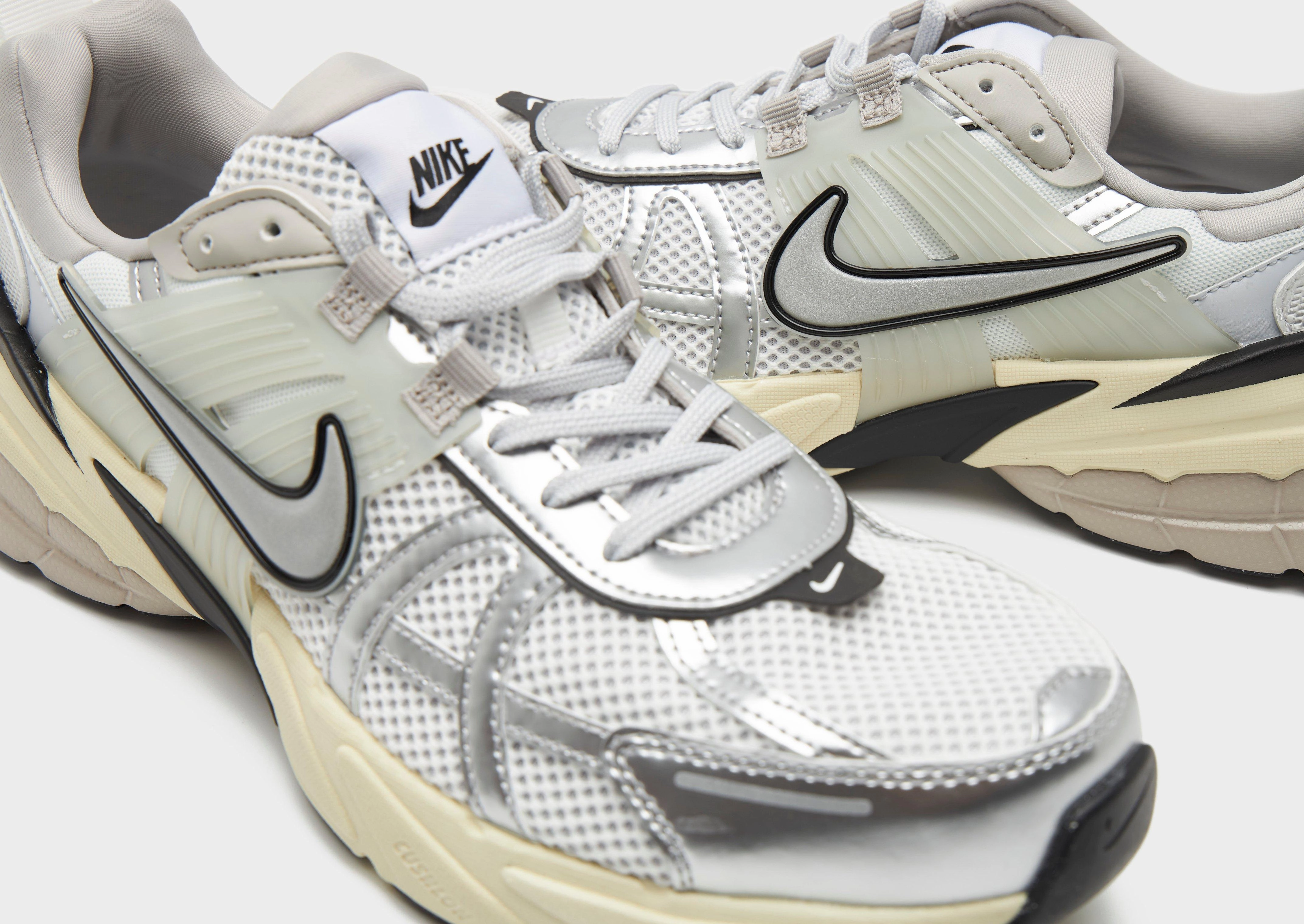 City Uniform, Confident Comfort, On-The-Go Style, Wearable Clarity, Low-Key Bold, Progressive Tone, Responsive Fit