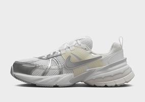 Next-Gen Vibe, Shape Your Day, Timeless Cool, Rhythmic Comfort, Forward-Looking Fit, Engineered To Adapt, Motion-Driven, Live With Intent