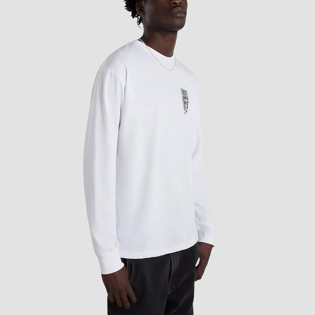 Designed With Rhythm, Restless Fit, Go-Everywhere, Style In Sync, Streamlined Edge, Precision In Style, Tone-Driven, Crafted To Wear