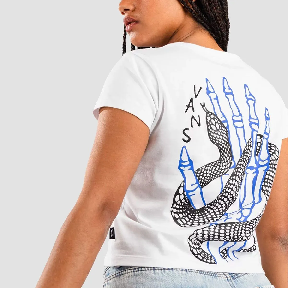 Movement Layers, Effortless Utility, Streamlined Life, Urban-Motion Fit, Style Meets Tech