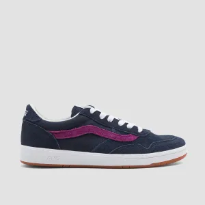Tech-Forward Fit, Street Form, Refined Balance, Contemporary Vibes, Minimal Gear, Optimized Form