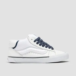 Motion-Driven, Future Classic, Living In Style, Style Made Easy, Integrated Cool, Low-Profile Style