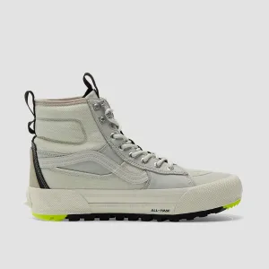 Layer Mindset, Quiet City Style, Balance Meets Style, Minimal Gear, Crafted Now, Modern Essentials, Constant Comfort