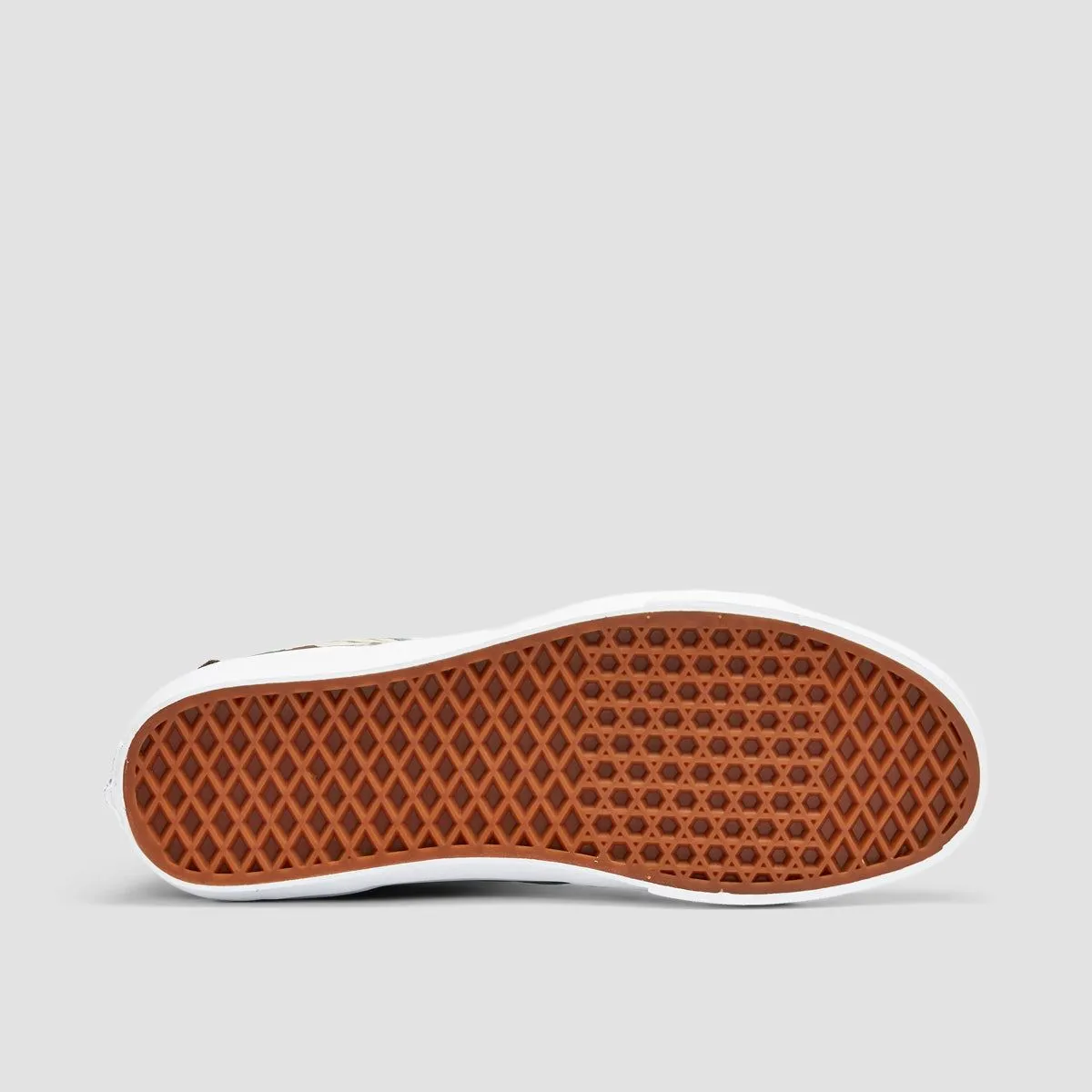 Layer Mindset, Visual Ease, Engineered To Adapt, Designed For Days, Minimal Design, Crafted To Wear