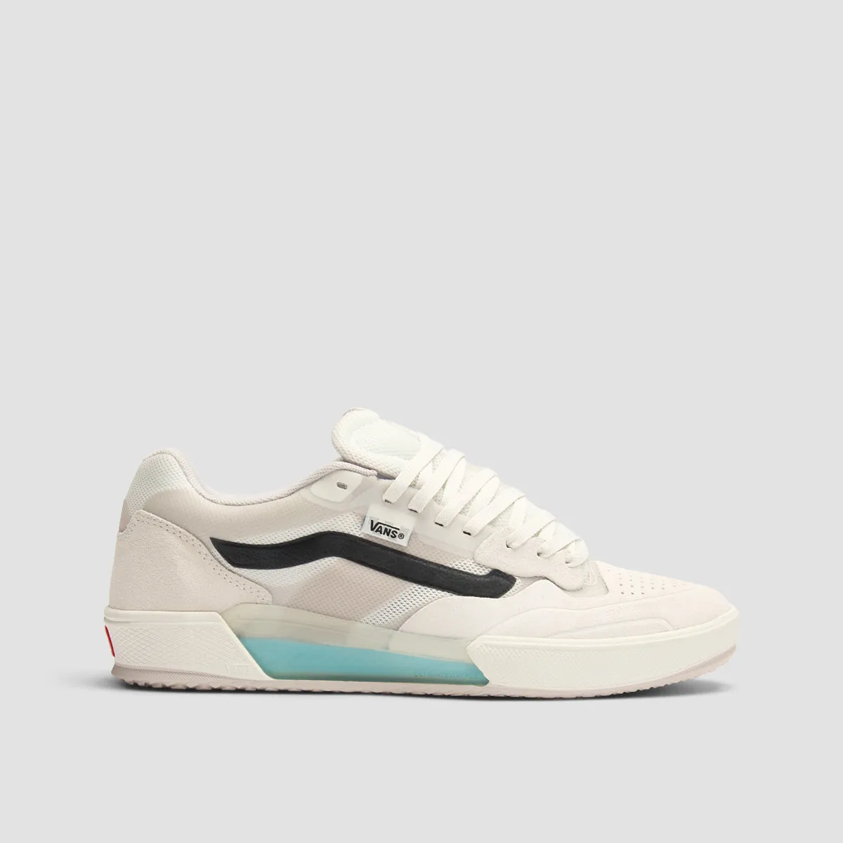 Style Flowwear, Anywhere Utility, Refined Looks, Minimal Design, Curated Looks