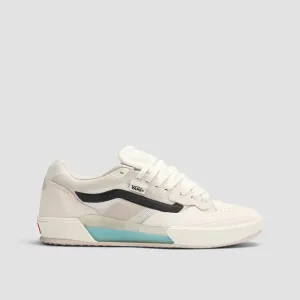 Style Flowwear, Anywhere Utility, Refined Looks, Minimal Design, Curated Looks