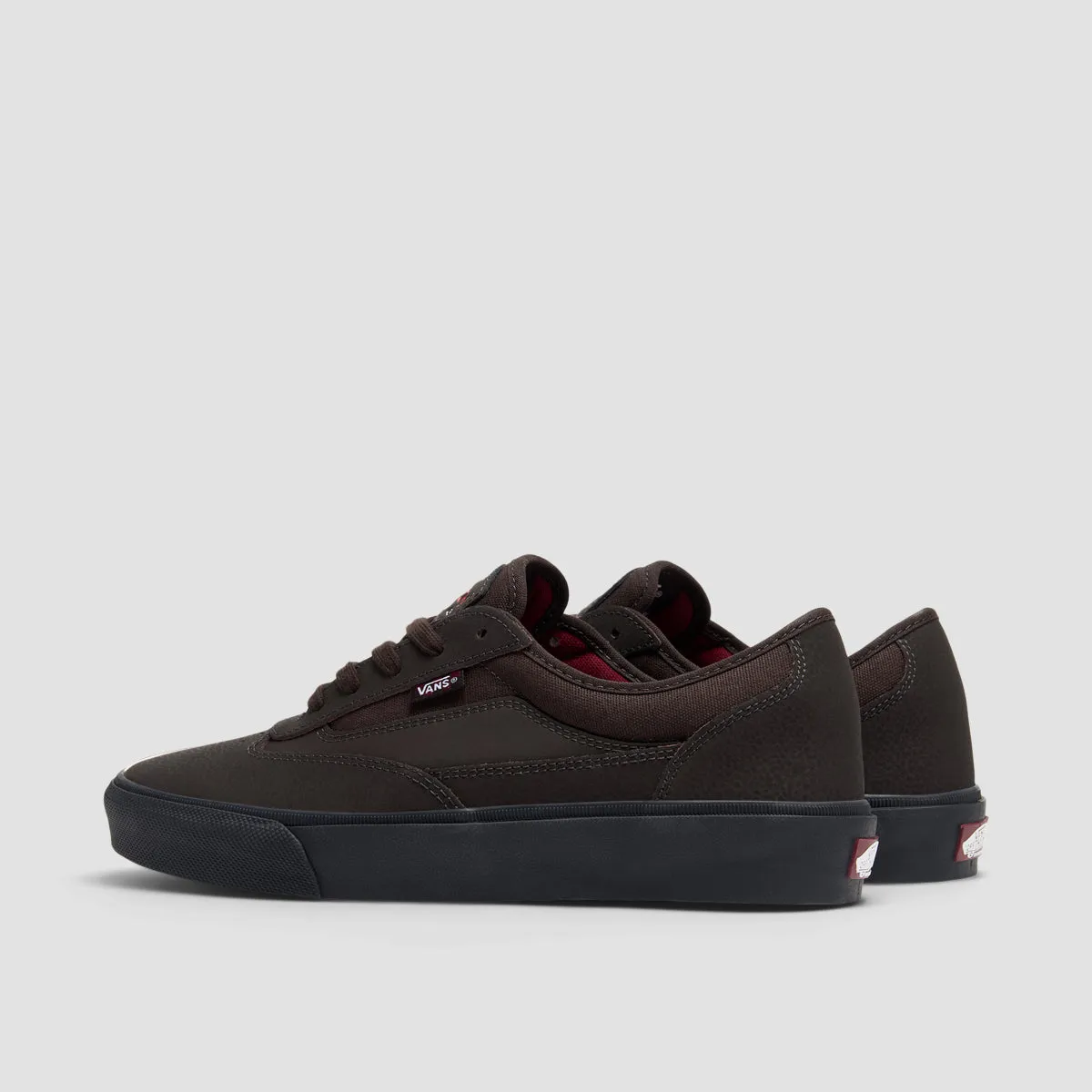 Flow-Wear Future, Move-Ready Looks, Active Core, Cool Minimalism, Feel-Based Fashion, Essentials, Redesigned, Urban Lifestyle