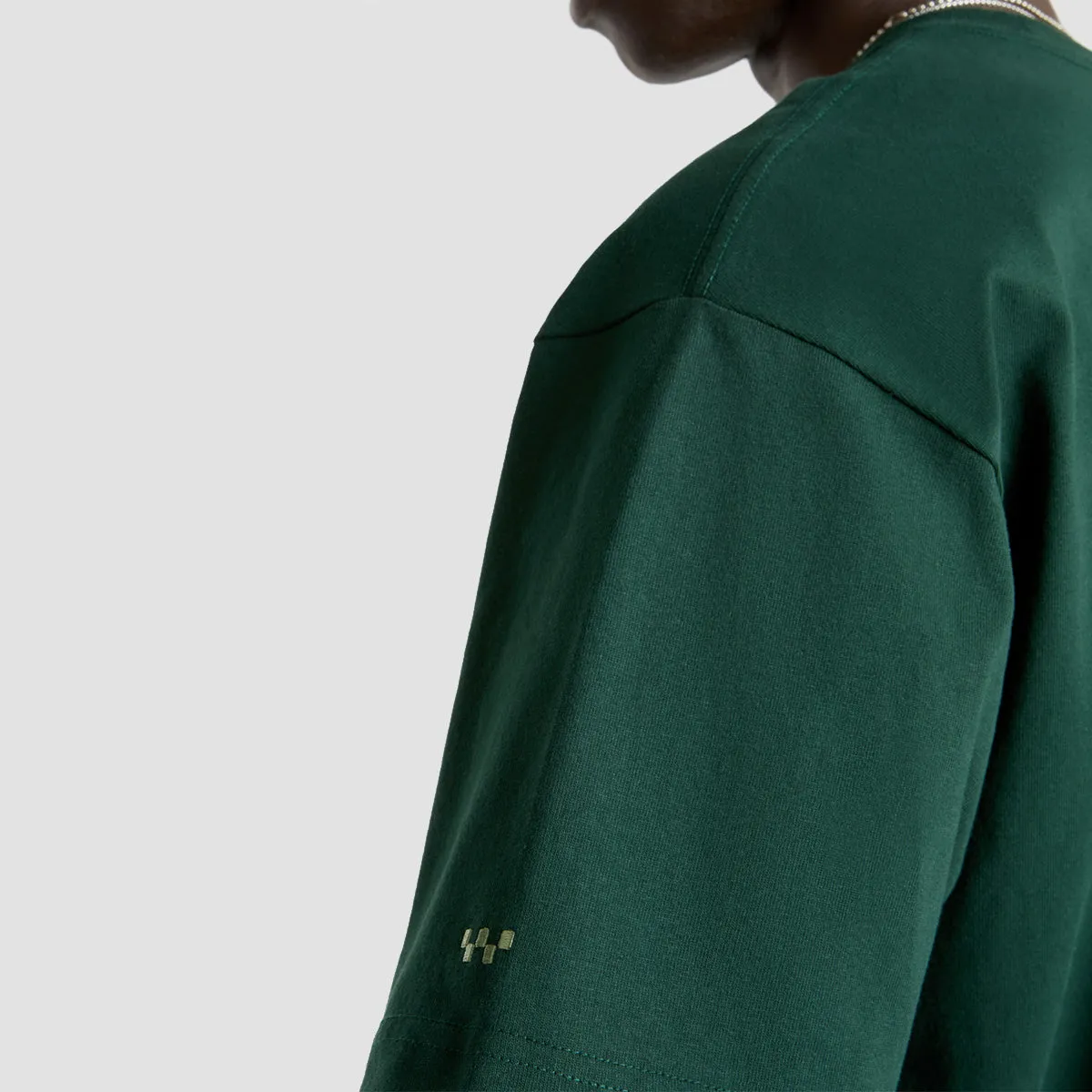 Designed With Flow, Seasonless Drop, Bold Minimal, Refined Fit Gear, Effortless Minimal, City-Fit