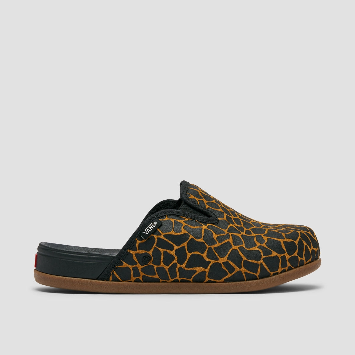 Distinctly Modern, Cool Rhythm, Comfort Redefined, Step Into Rhythm, Style Without Noise, Refined Structure