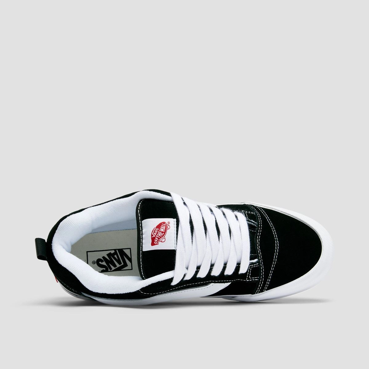 Future-Ease, Carry Your Vibe, Style Flowwear, Refined Looks, Everyday Ready