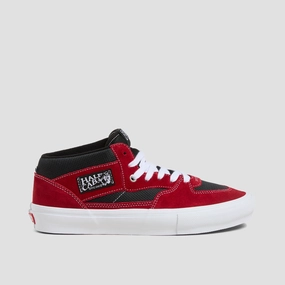 Authentic Motion, Redefined Casual, Driven By Comfort, Vibe-Centered, Modern Movement Gear, Seasonal Updates
