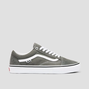 Street-Ready, Clean Dailywear, Smooth Layers, Signature Look, Future-Forward Comfort, Sleek Citywear