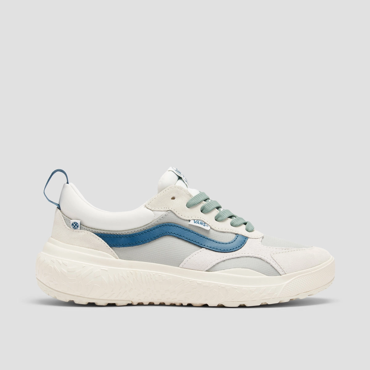 Tailored Ease, Comfort-Driven, No-Fuss Fit, Express In Ease, Tailored Utility, Layer Mindset, Form In Action
