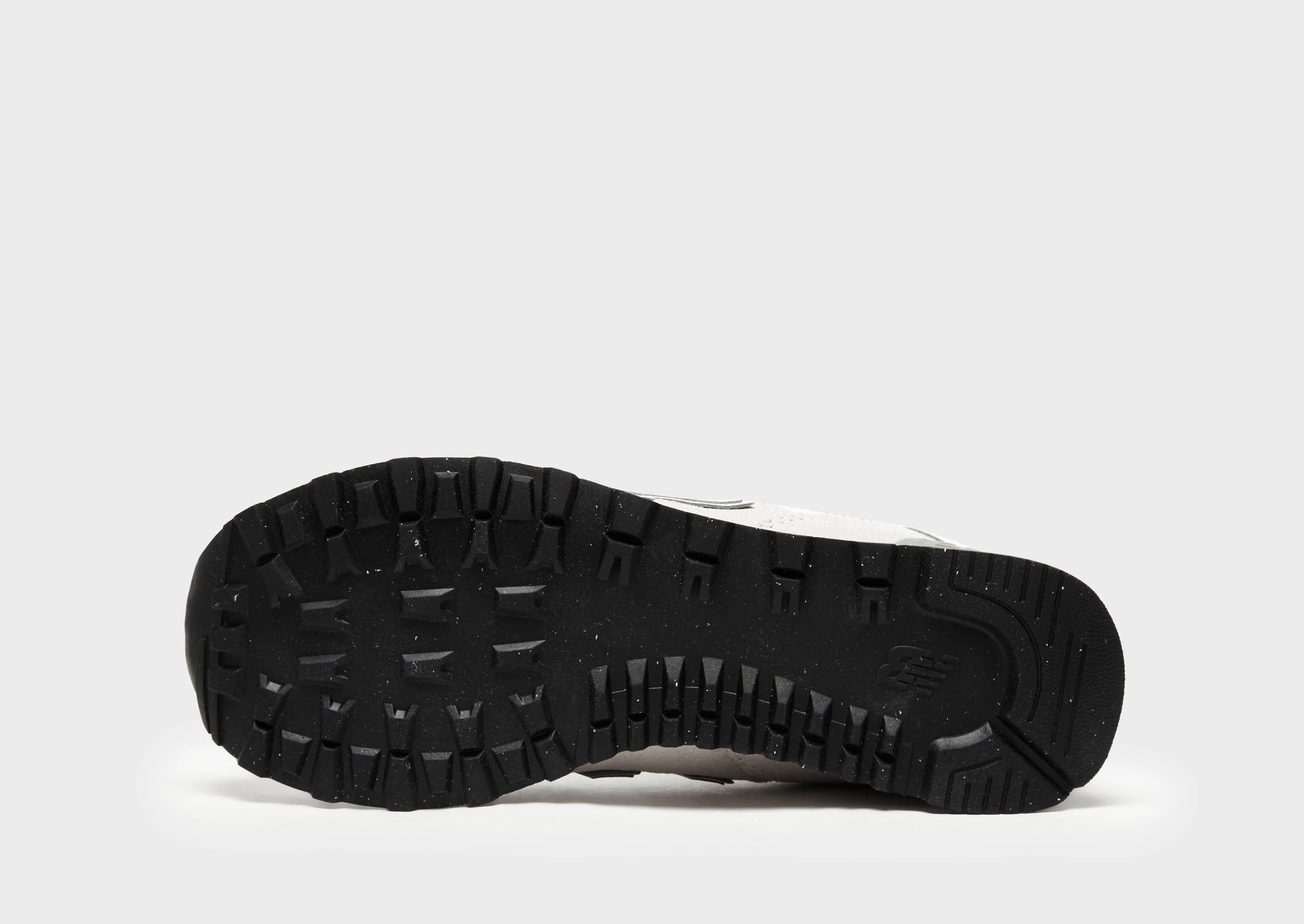 Crafted Clarity, Effortless Minimal, Multi-Wear Outfit, Core-Driven, Anytime Movement, Elevated Minimal, Motion-Wear Daily, Visual Ease
