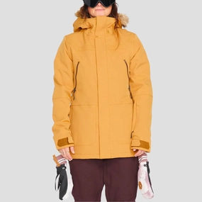 Fit To Adapt, Core Elements, Designed With Rhythm, Motion-Minded, City-Ready Wear, Relaxed Motion, Urban Calm, Modular Uniform