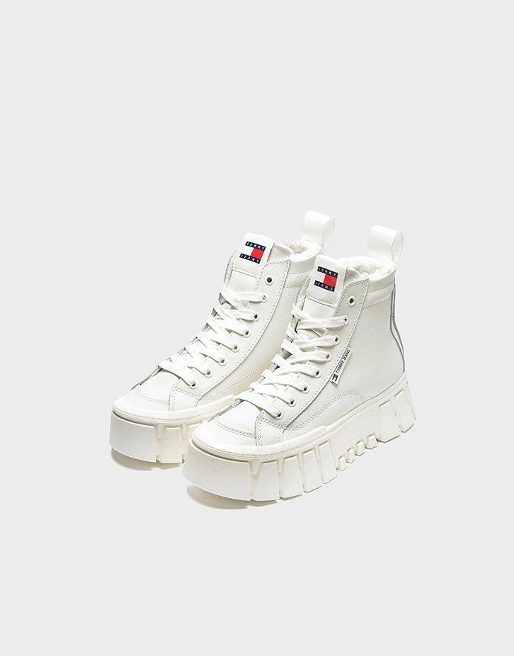 Clean Profile, Purpose-Ready, Designed For Ease, Authentic Motion, All-Weather Vibe