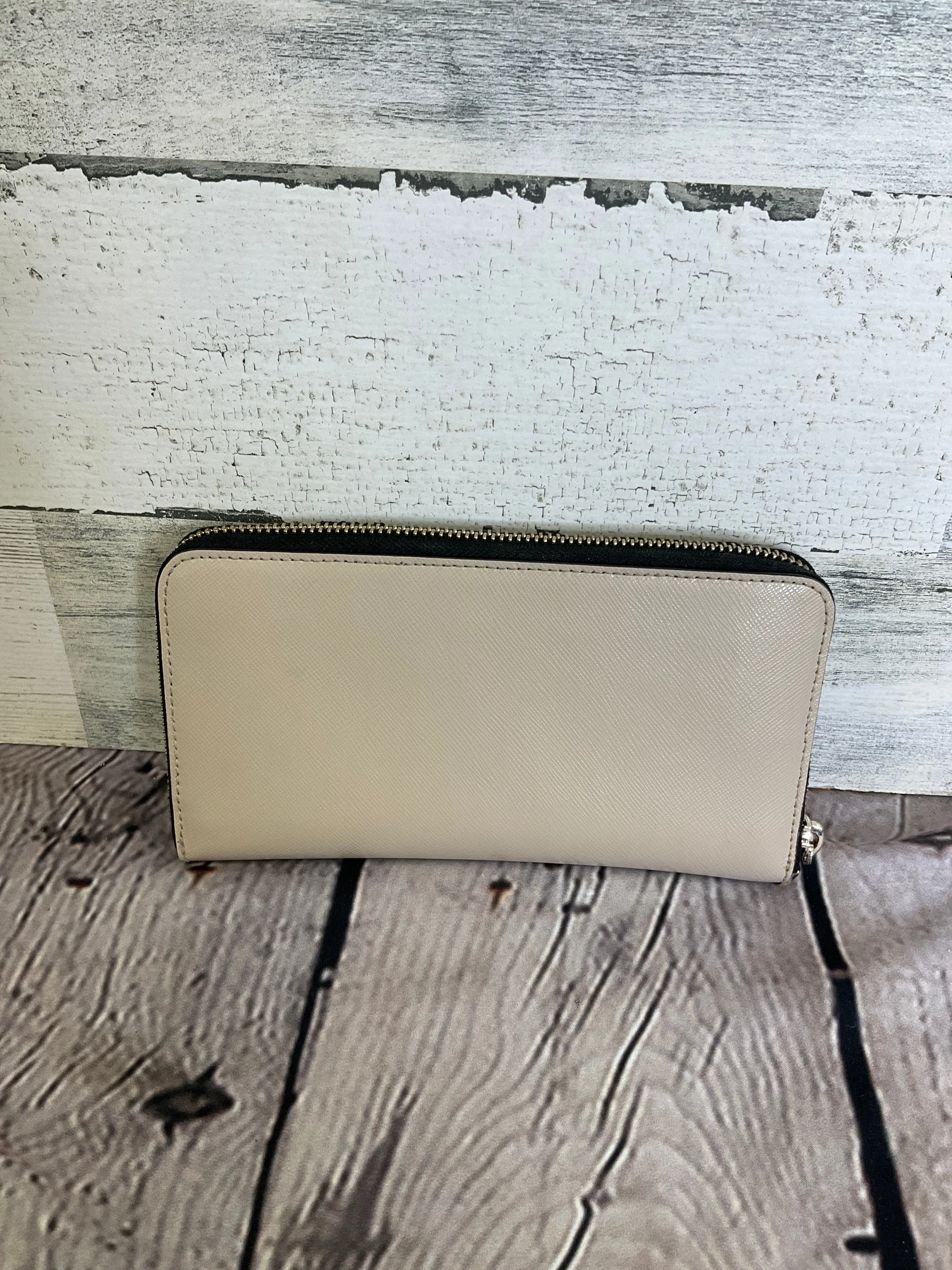 Wallet Leather Kate Spade, Size Medium Kate Spade Bags
