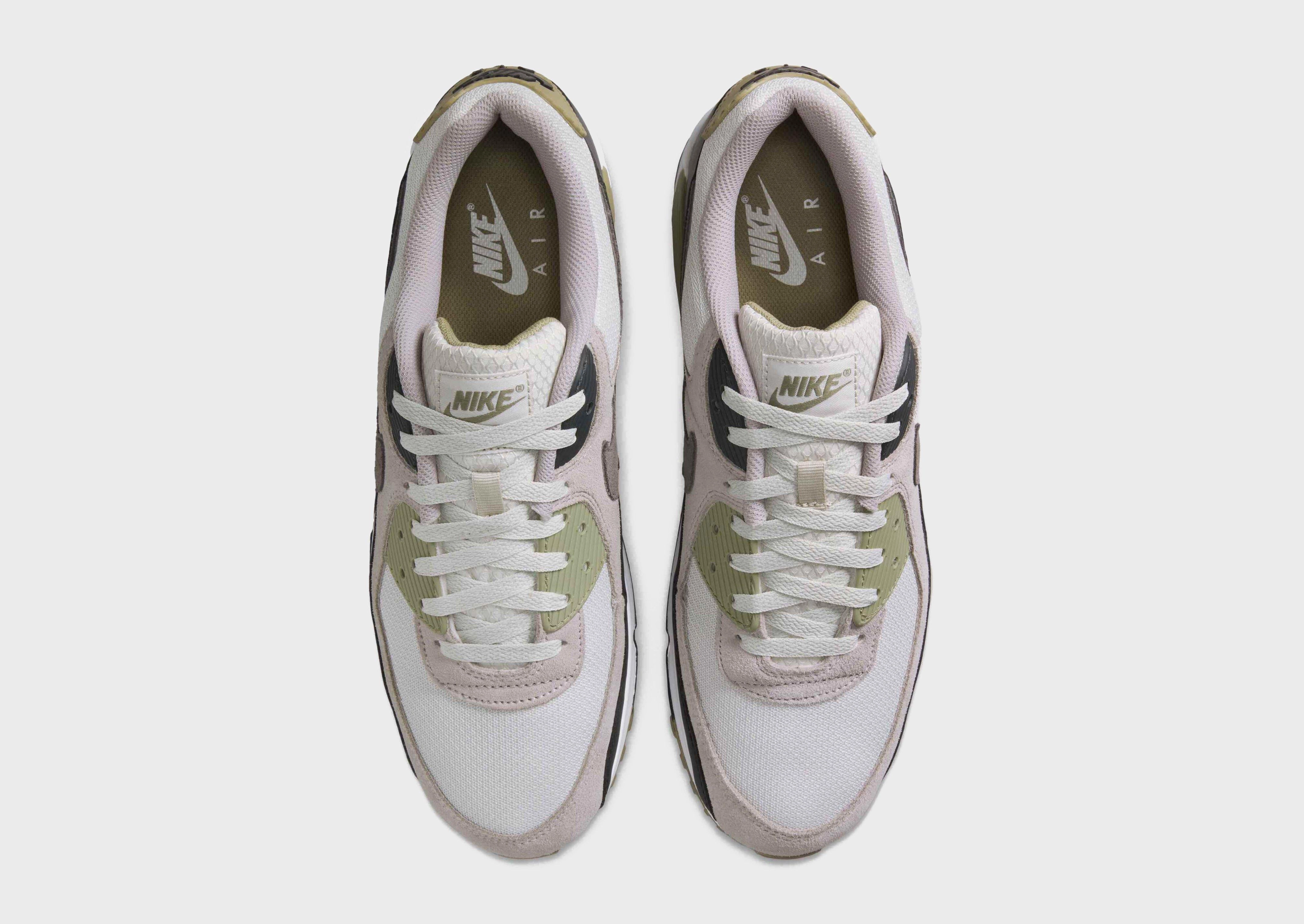 Structured Freedom, Clean-Motion System, Elevated Basics, Form Redefined, Balanced Design, Active Core