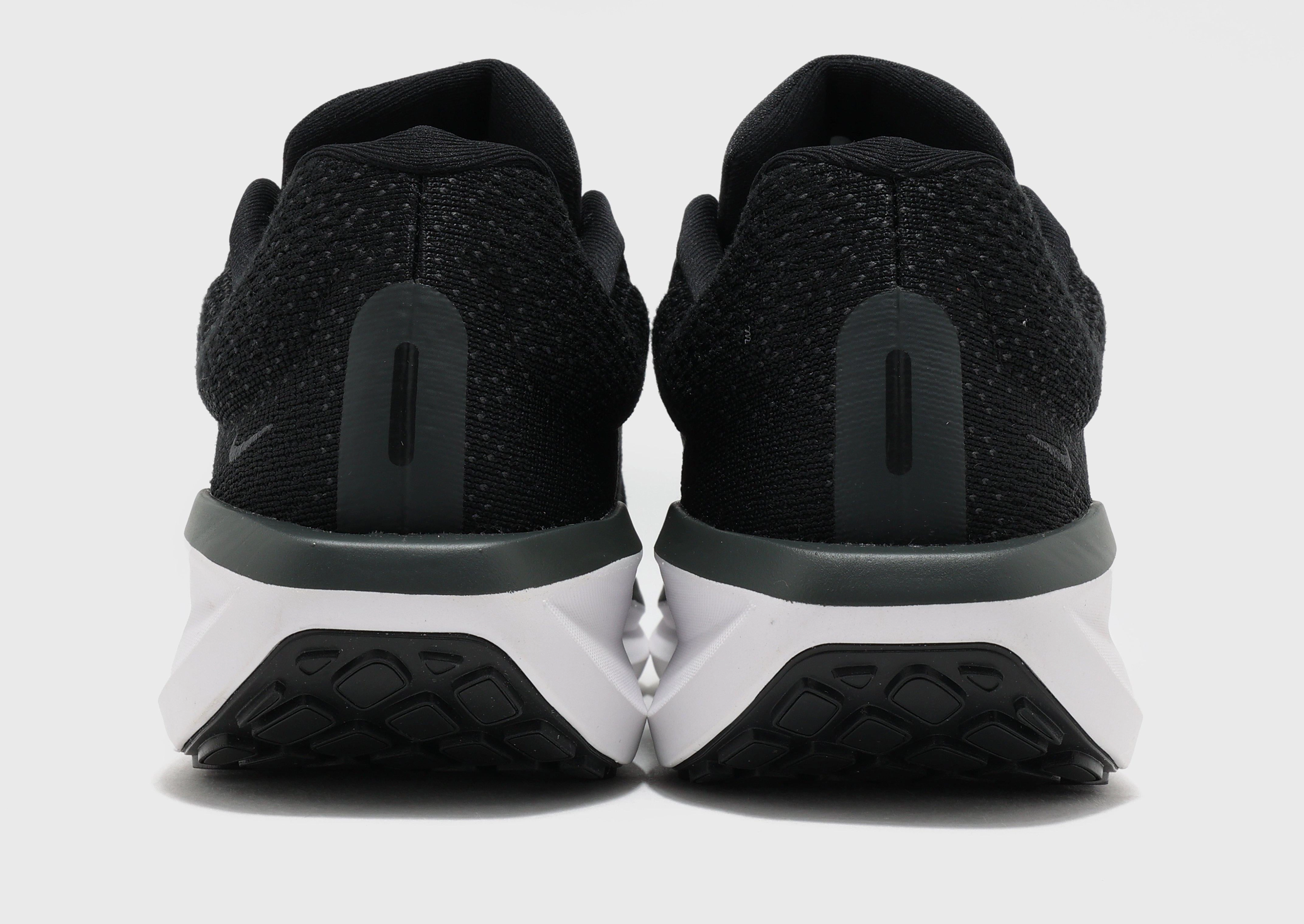 Updated Basics, Relaxed Motion, Bold Harmony, Form-To-Function, Inspired By Rhythm, Core Style System, Shift-Mode, Refined Silhouette