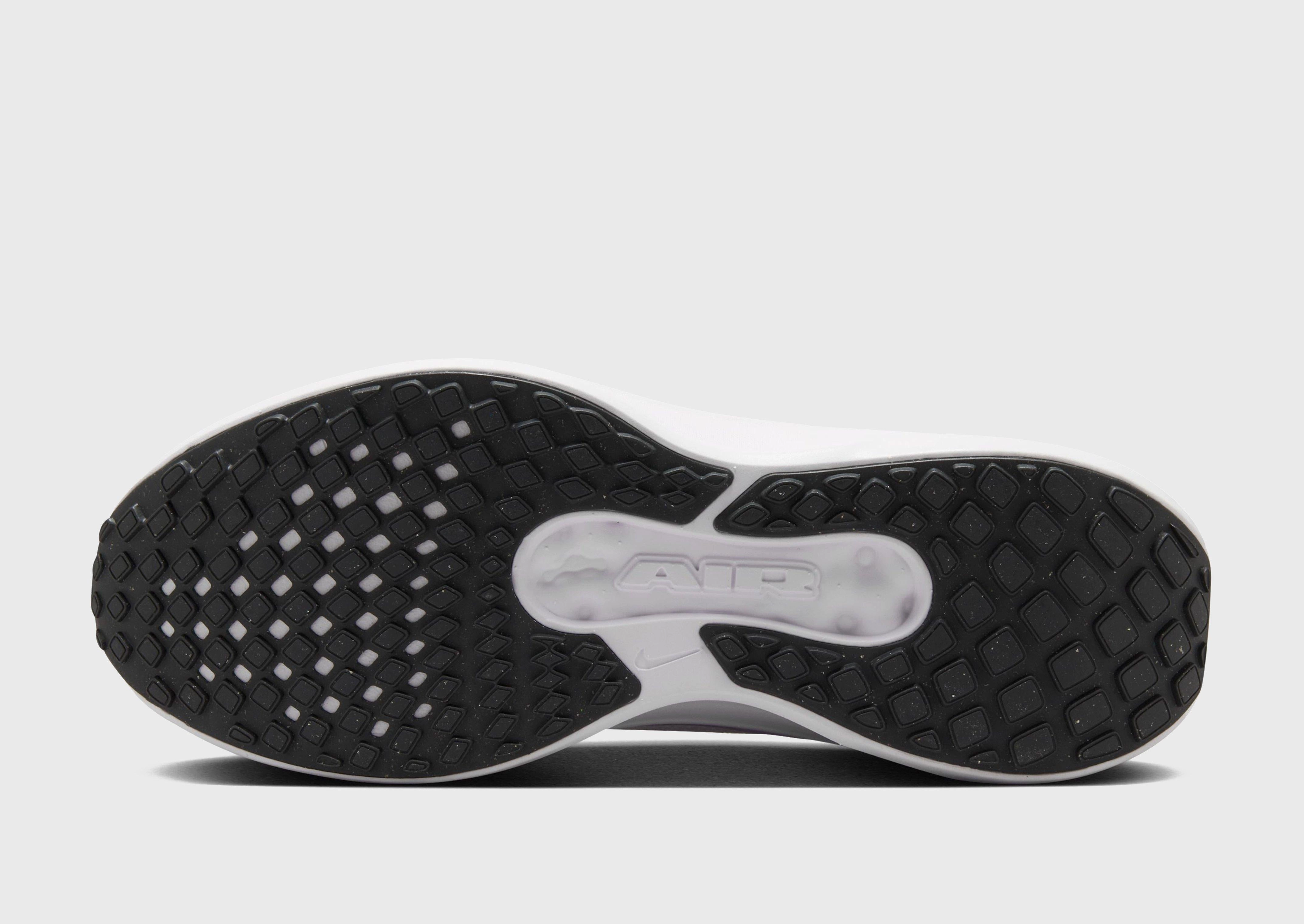 Creative Layers, Streamlined Urban, Edge In Motion, Style Built In, Constant Comfort, Everyday Ease, Seamless Outfit