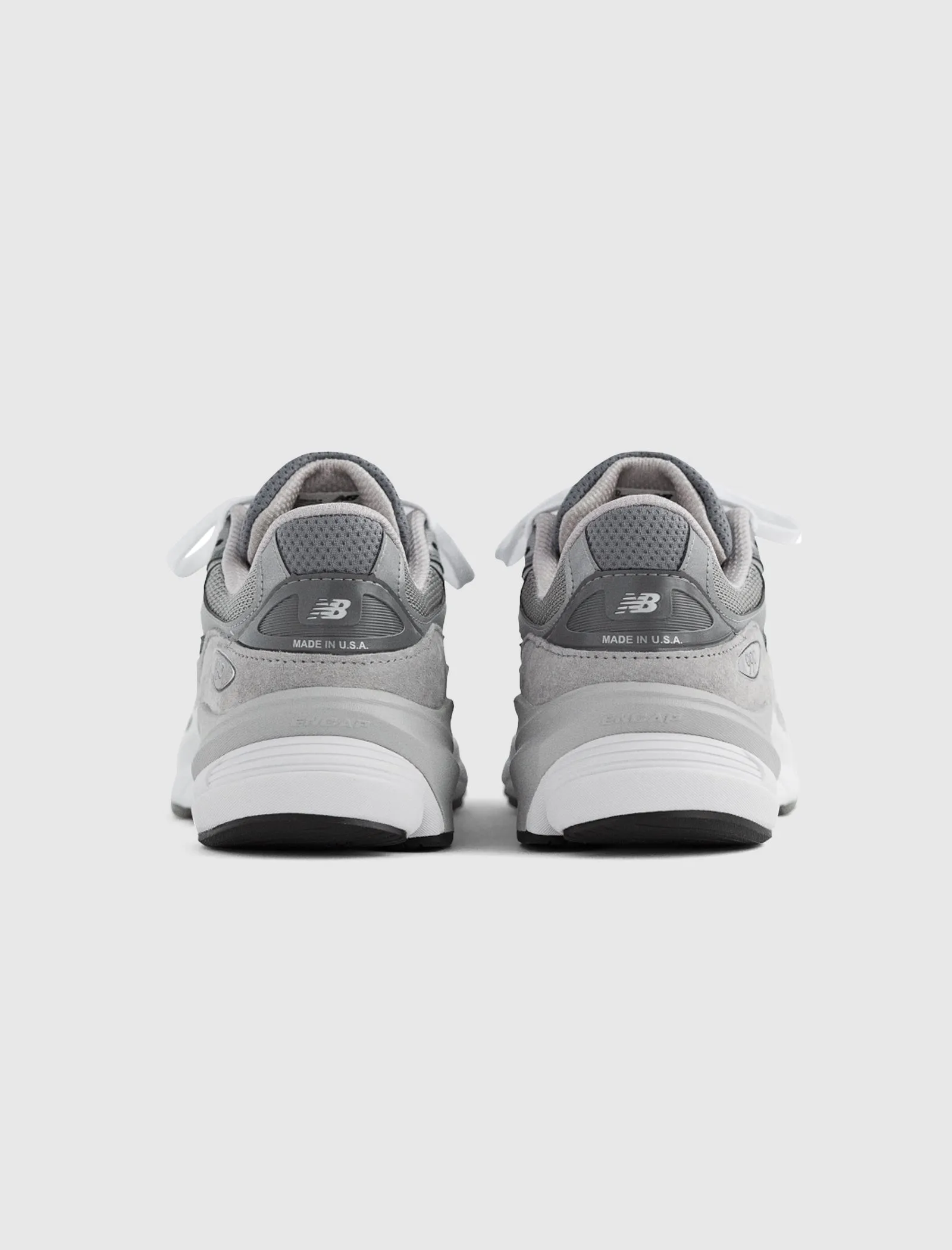 WOMEN'S 990 V6 MADE IN USA "GREY" Clothing	NEW BALANCE