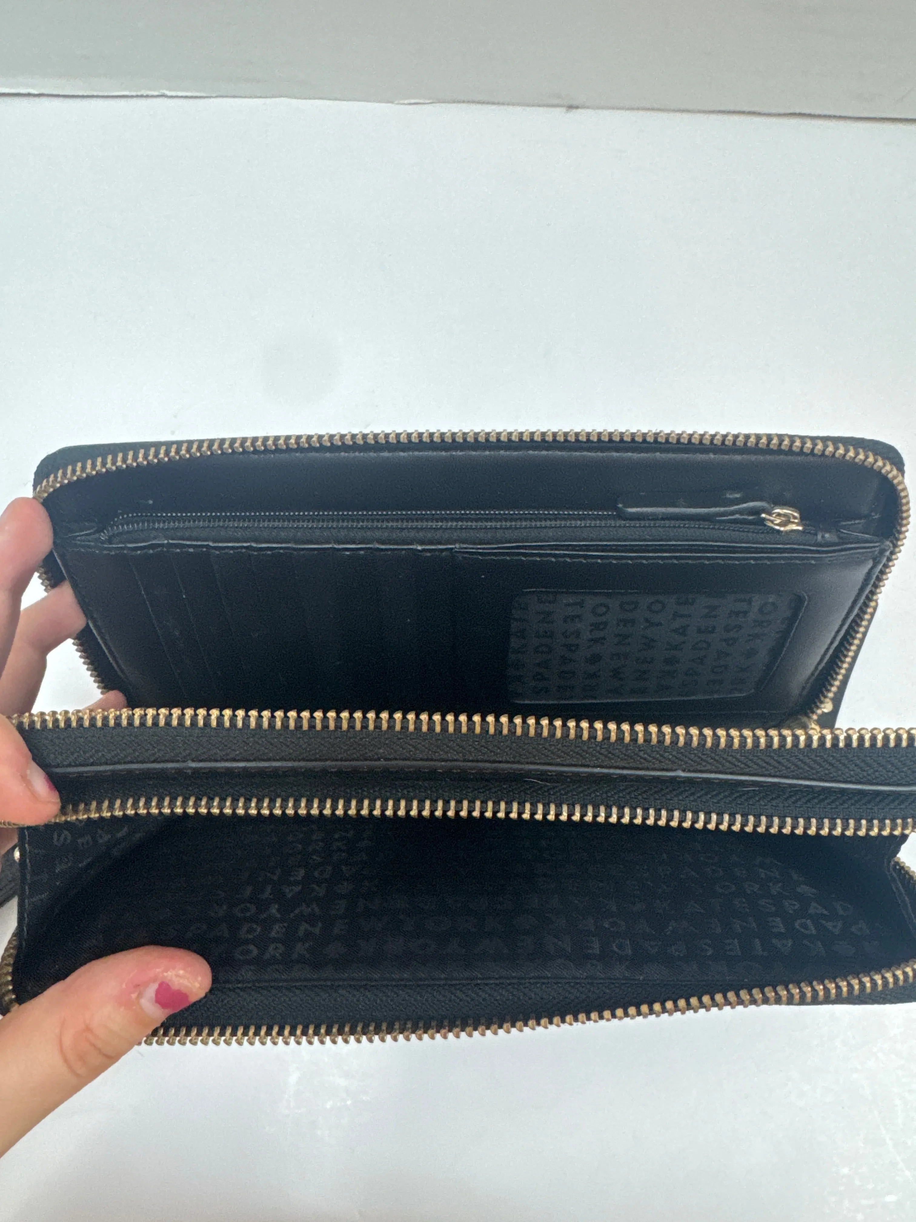 Wristlet Designer By Kate Spade, Size: Large Kate Spade Bags