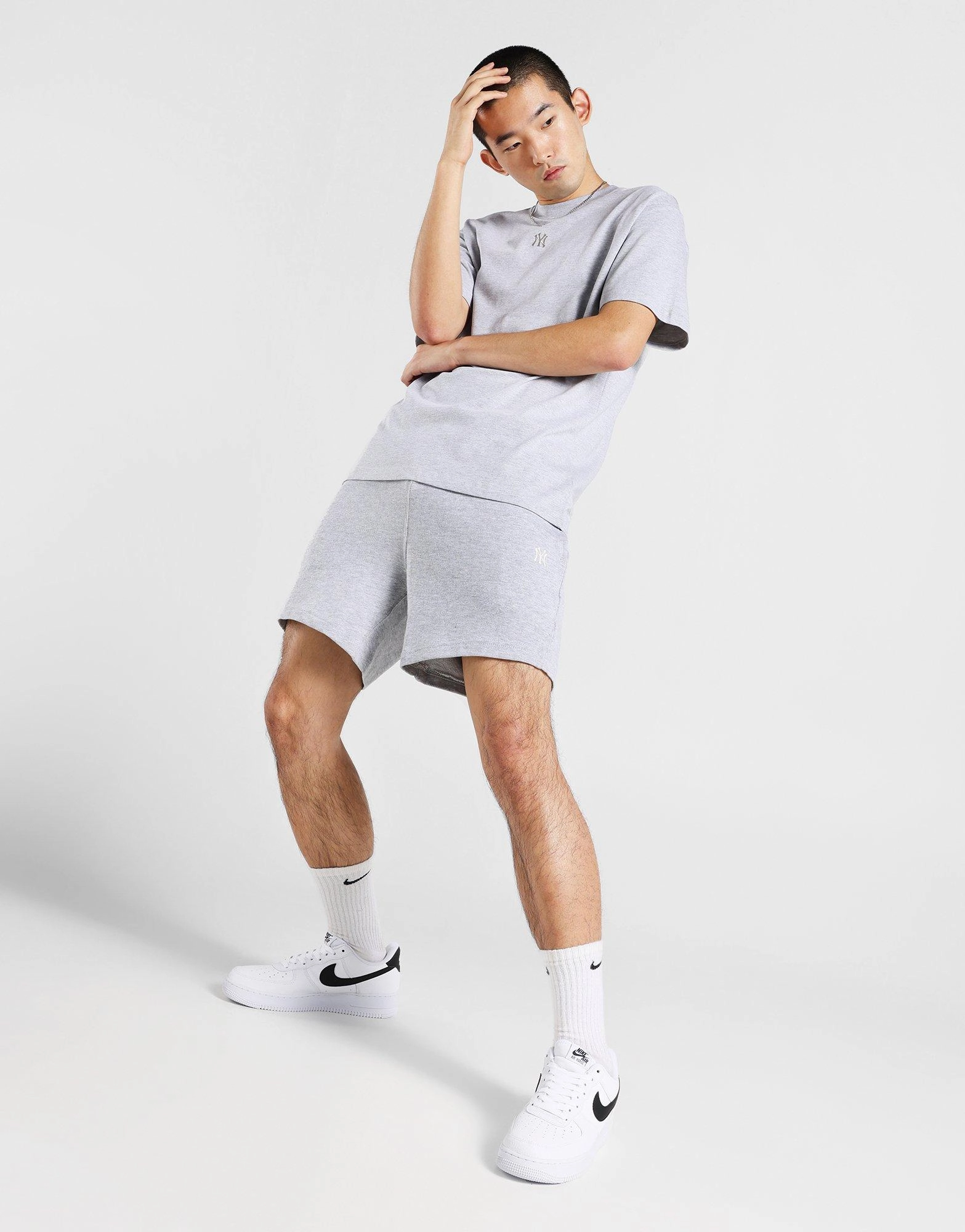 Bold Form, Fit-Flow, Expressive Minimal, Move With Purpose, Season-Neutral, Made For Days, Flow-Forward Gear, Redefined Casual